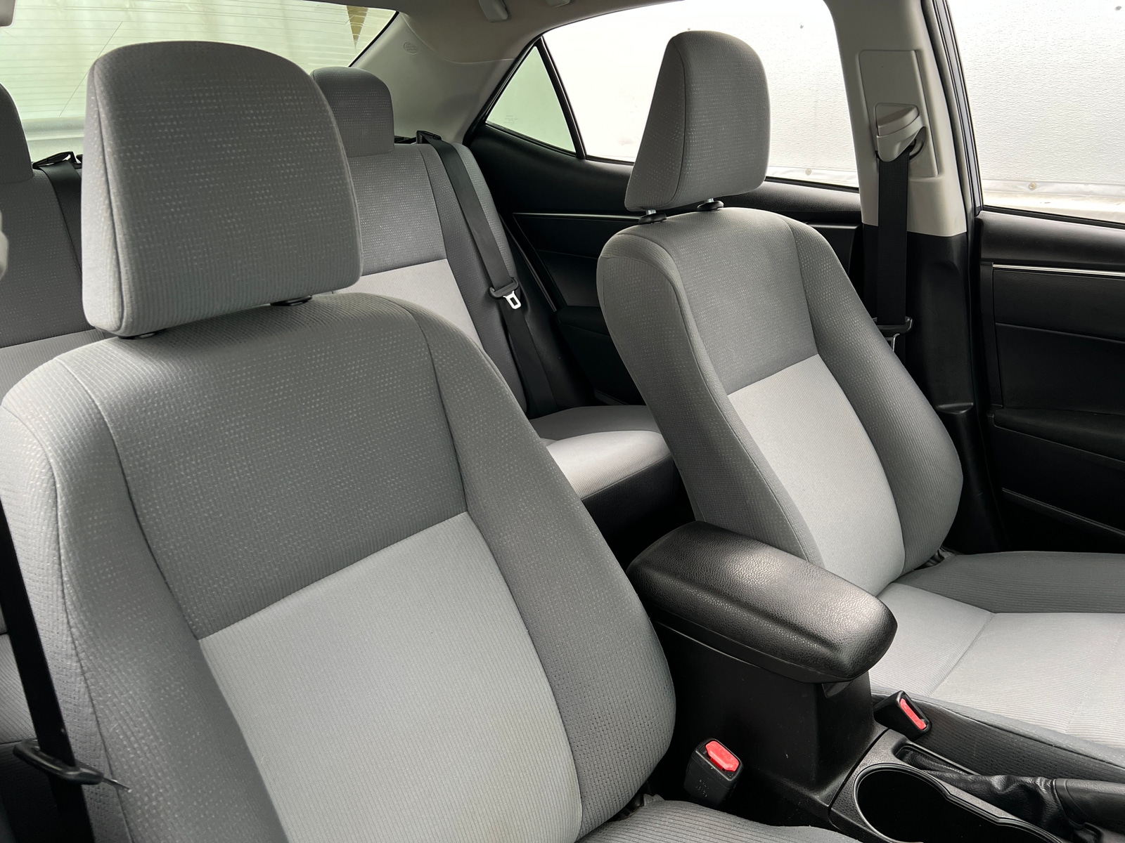 Thumbnail: 2016 Toyota Corolla - 2