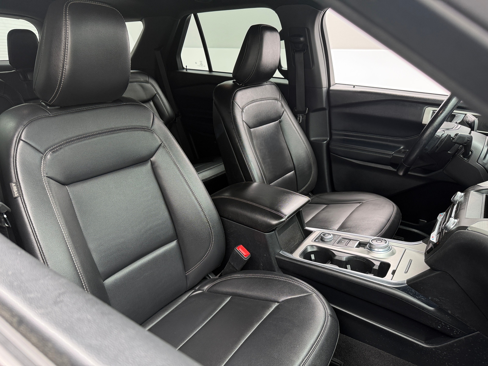 Thumbnail: 2020 Ford Explorer - 2