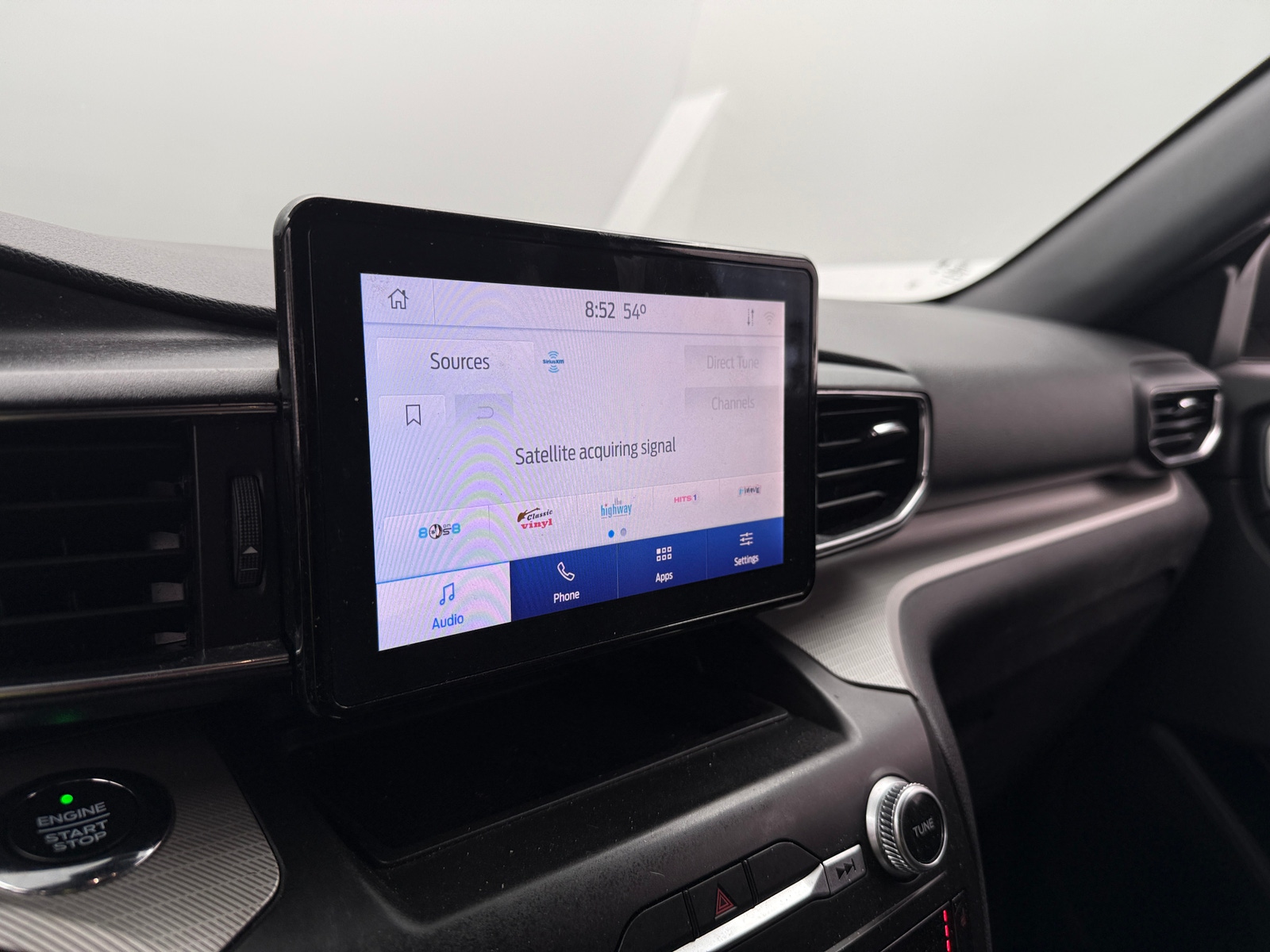 Thumbnail: 2020 Ford Explorer - 4