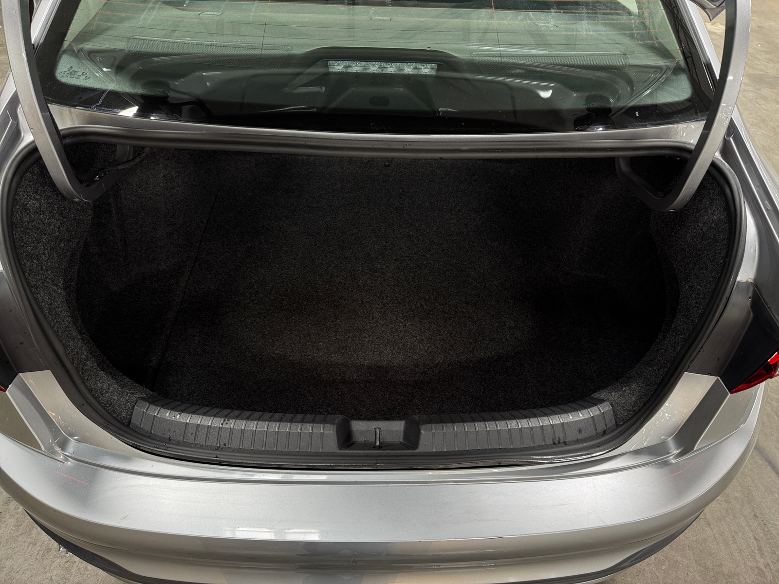 Thumbnail: 2025 Volkswagen Jetta - 7