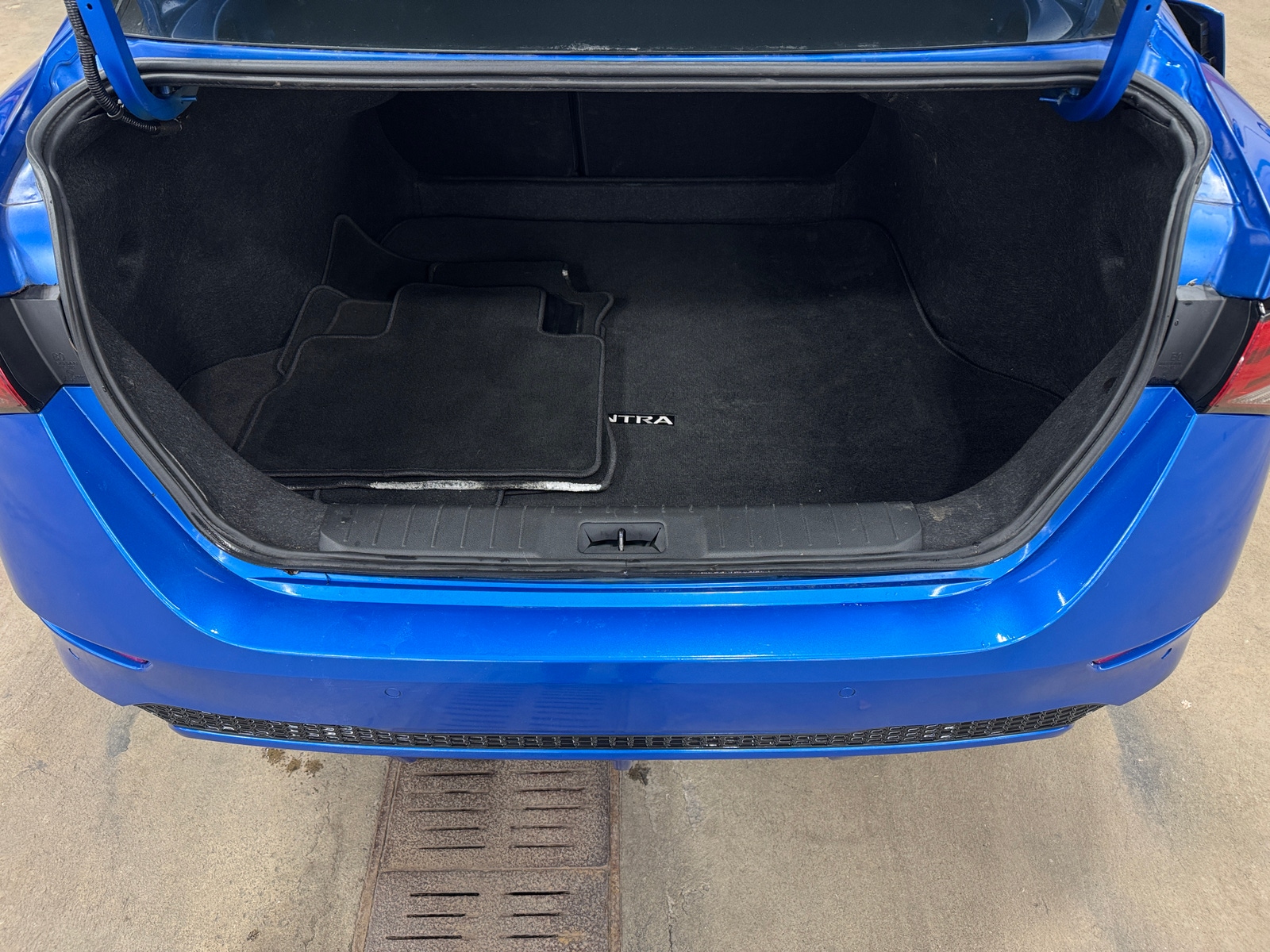 Thumbnail: 2025 Nissan Sentra - 7