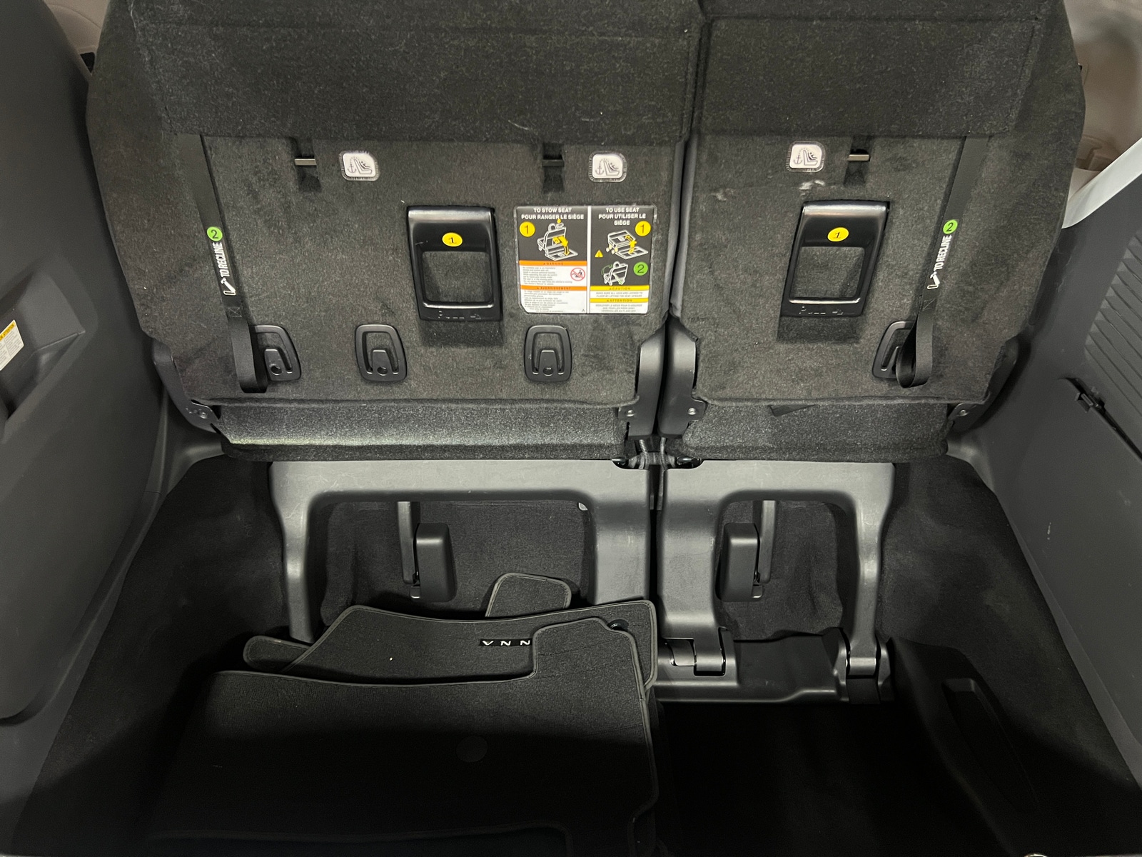 Thumbnail: 2023 Toyota Sienna - 6