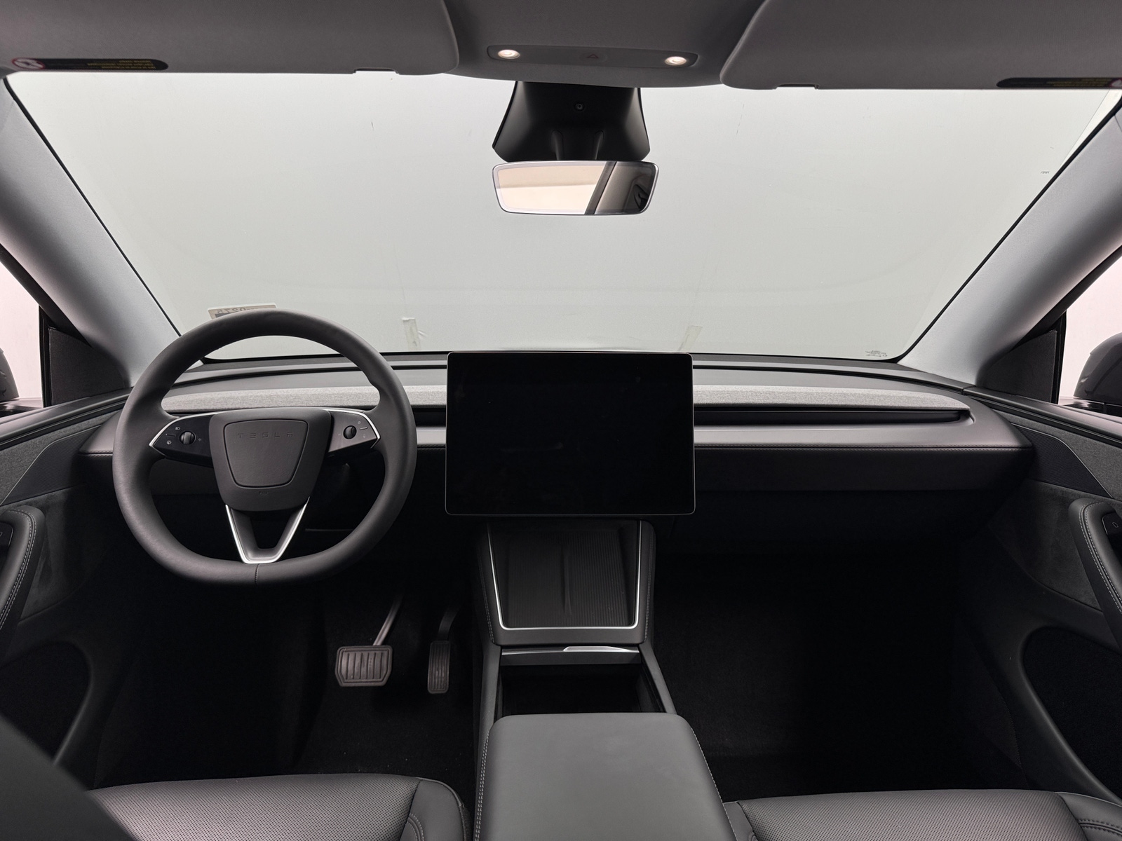Thumbnail: 2026 Tesla Model Y - 2