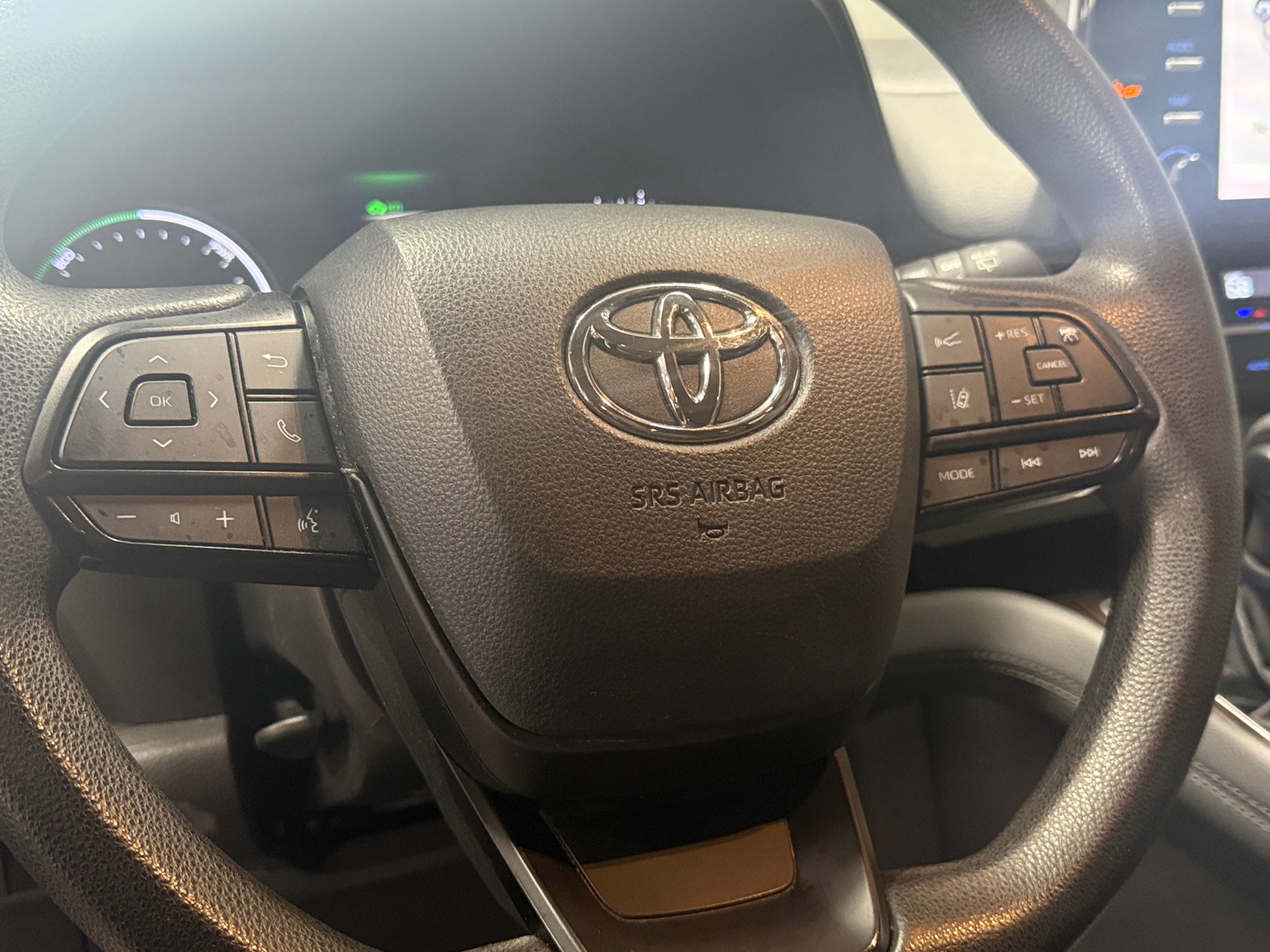 Thumbnail: 2024 Toyota Sienna - 5