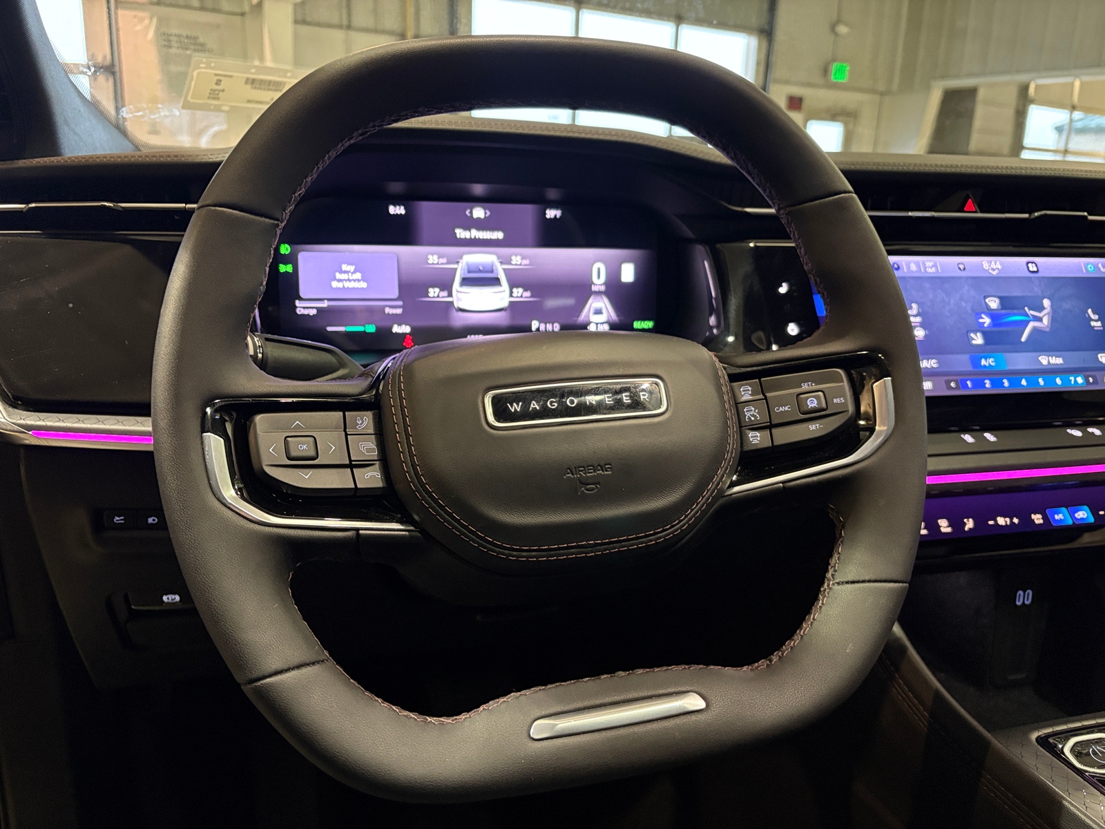 Thumbnail: 2025 Jeep Wagoneer S - 4