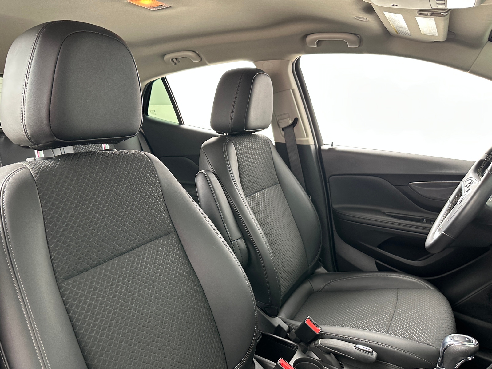 Thumbnail: 2022 Buick Encore - 2