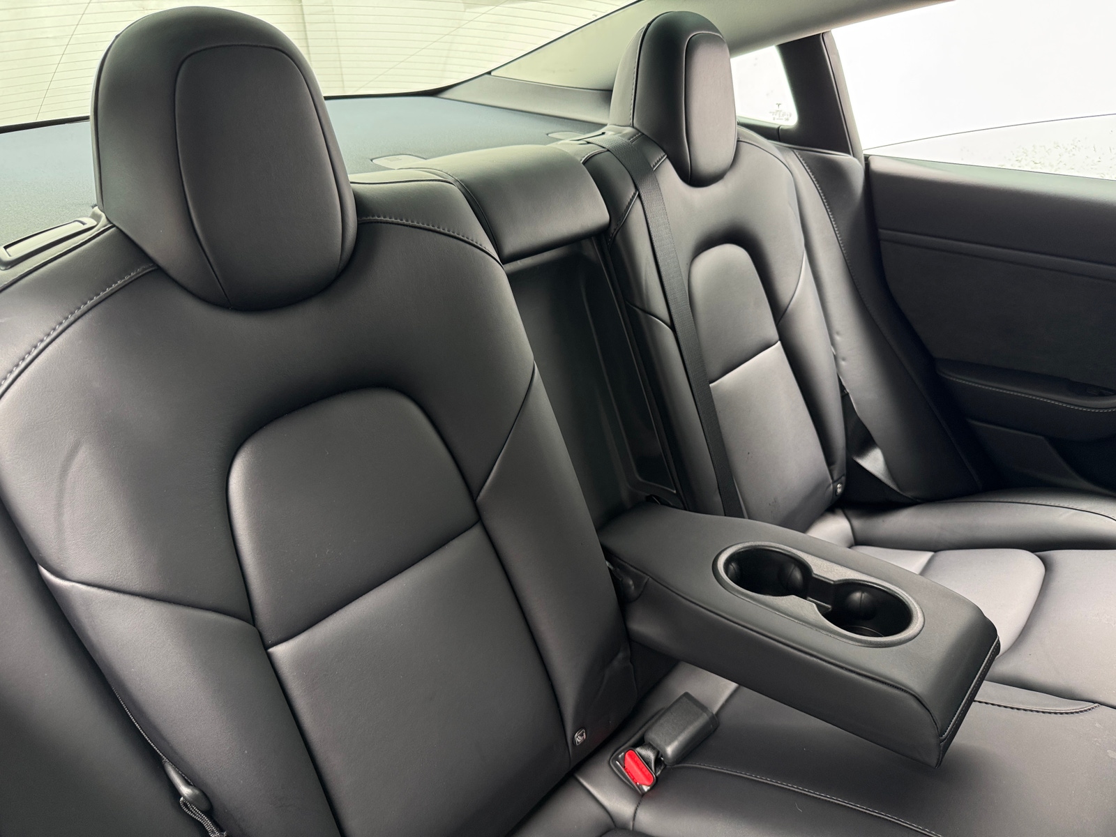 Thumbnail: 2022 Tesla Model 3 - 5