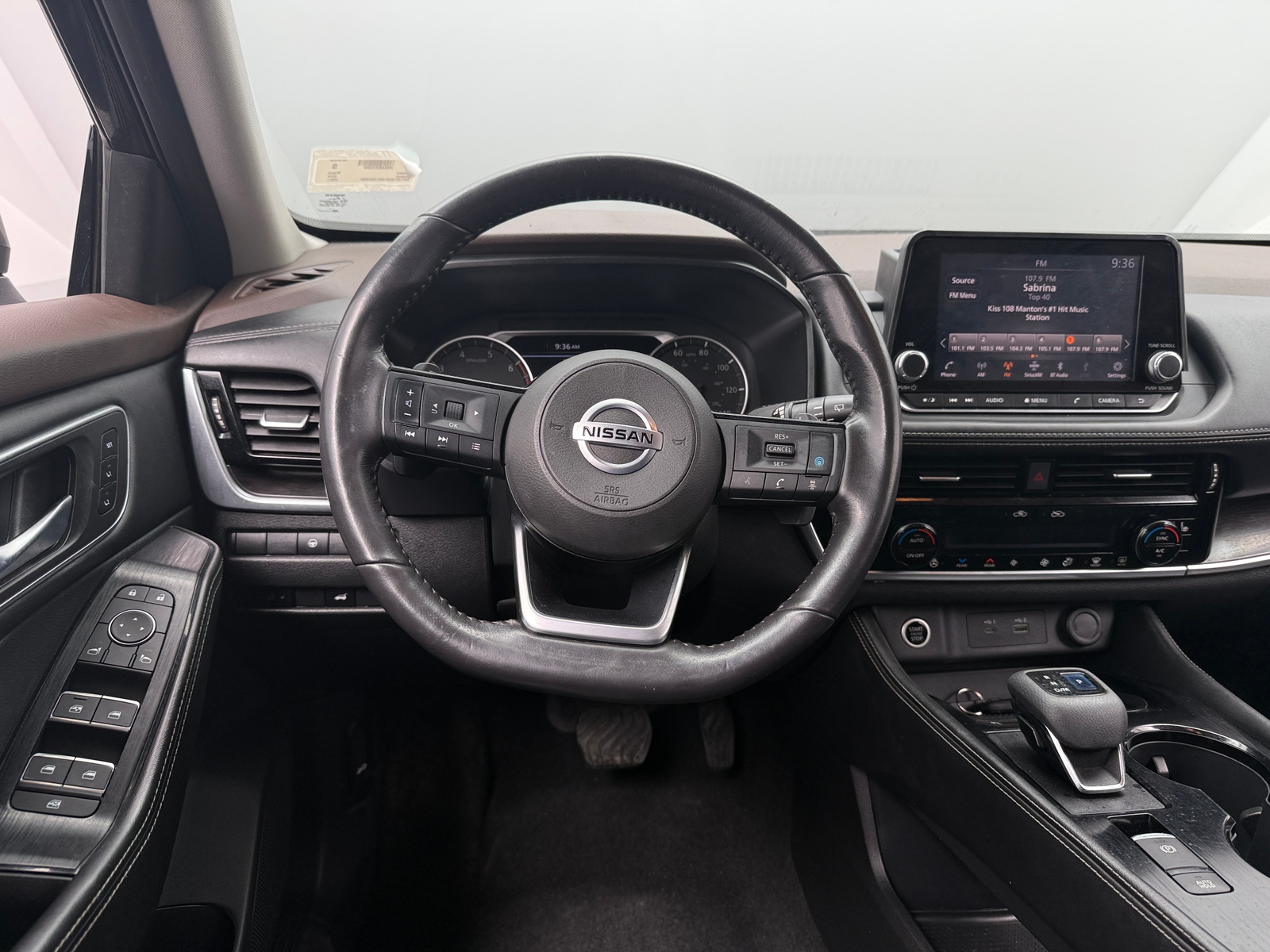 Thumbnail: 2021 Nissan Rogue - 4