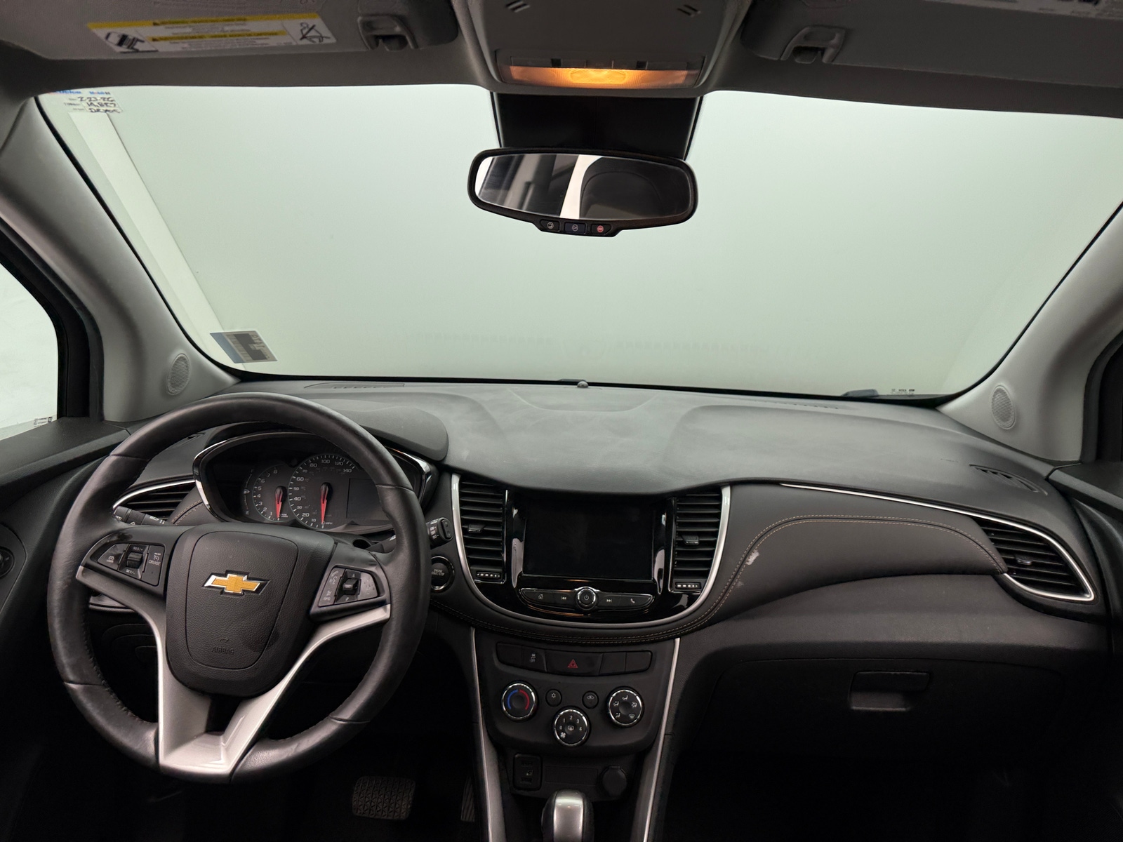 Thumbnail: 2022 Chevrolet Trax - 2