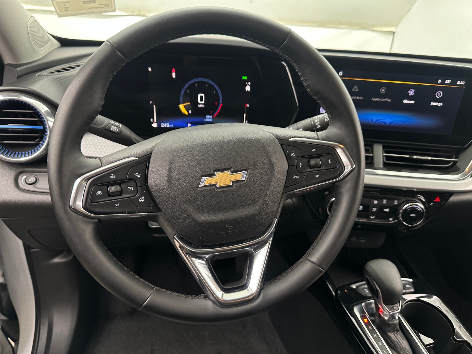 Thumbnail: 2025 Chevrolet Trax - 5