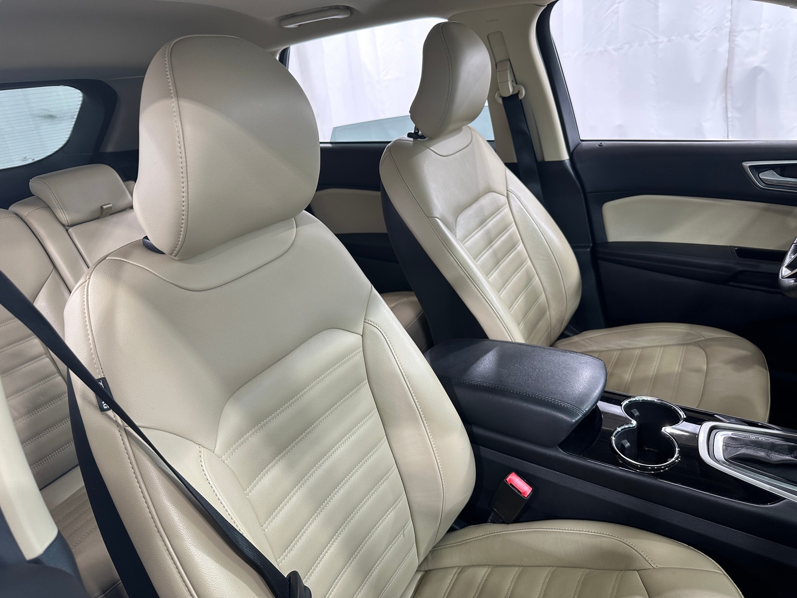 Thumbnail: 2018 Ford Edge - 2