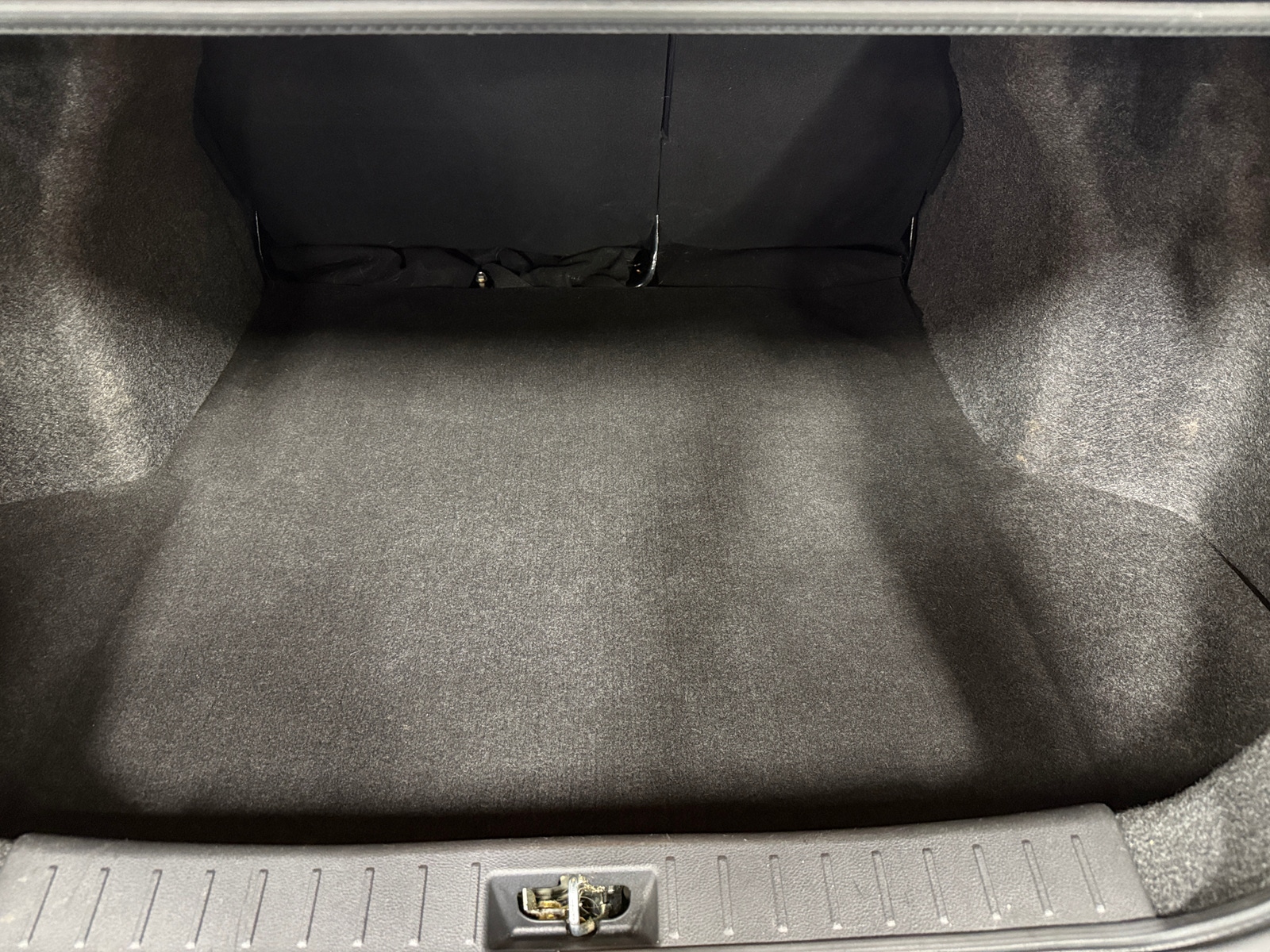 Thumbnail: 2020 Nissan Versa - 7