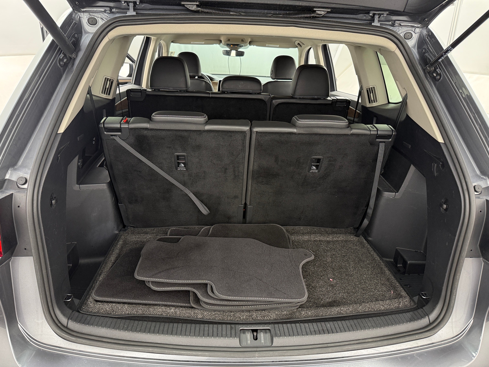 Thumbnail: 2024 Volkswagen Atlas - 6