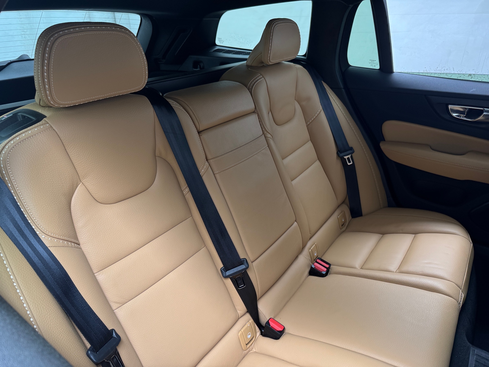 Thumbnail: 2020 Volvo V60 - 5