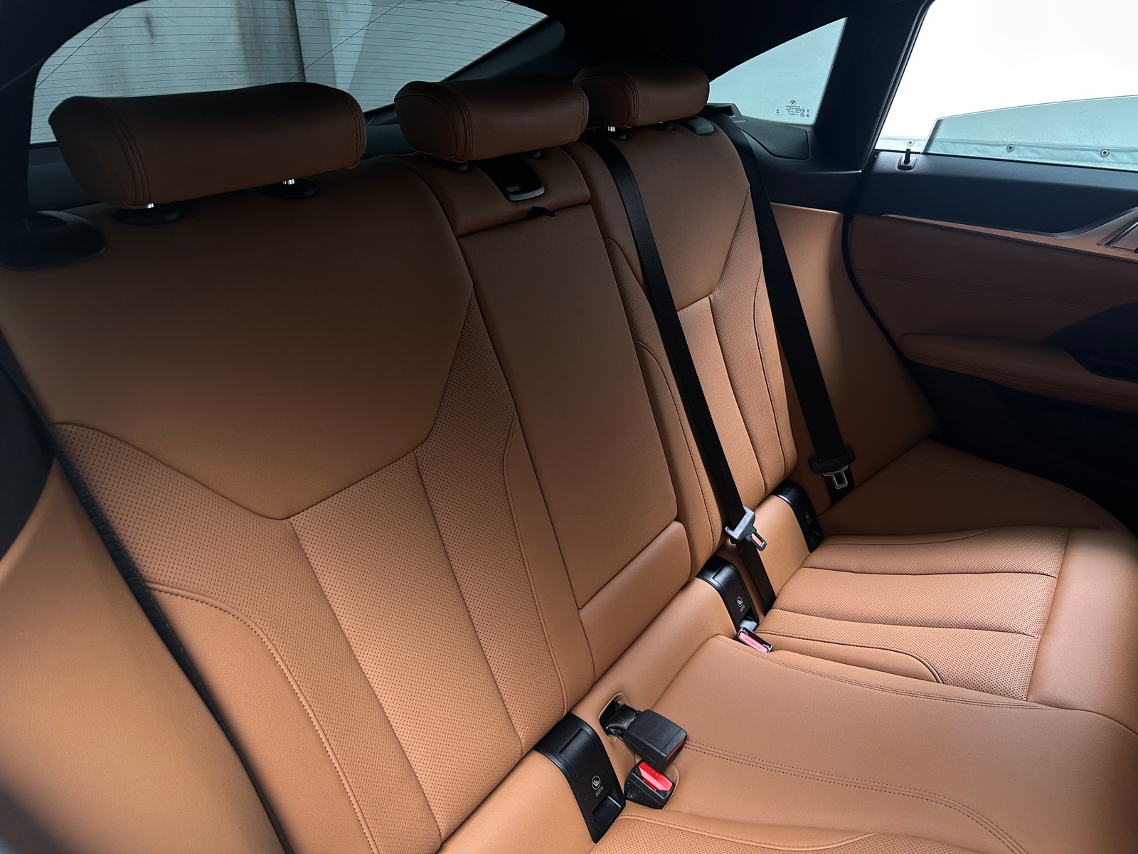 Thumbnail: 2023 BMW i4 - 5