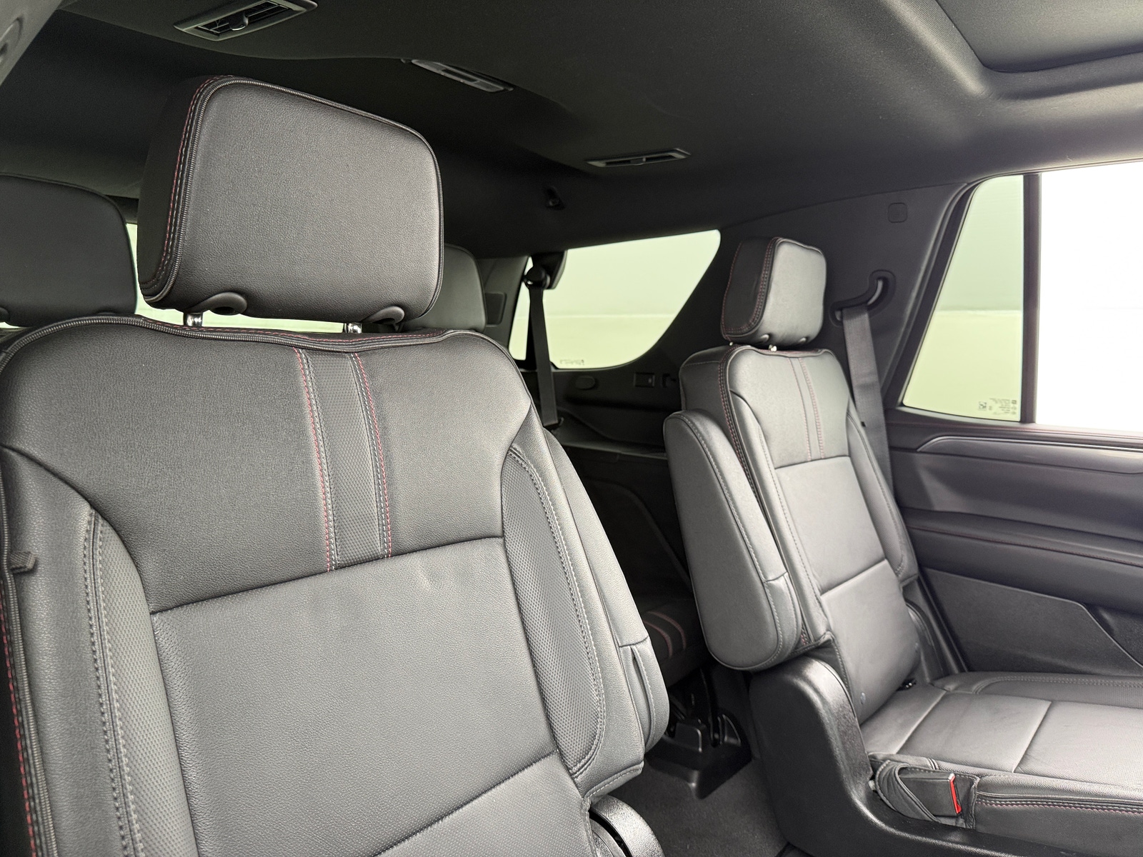 Thumbnail: 2024 Chevrolet Tahoe - 5