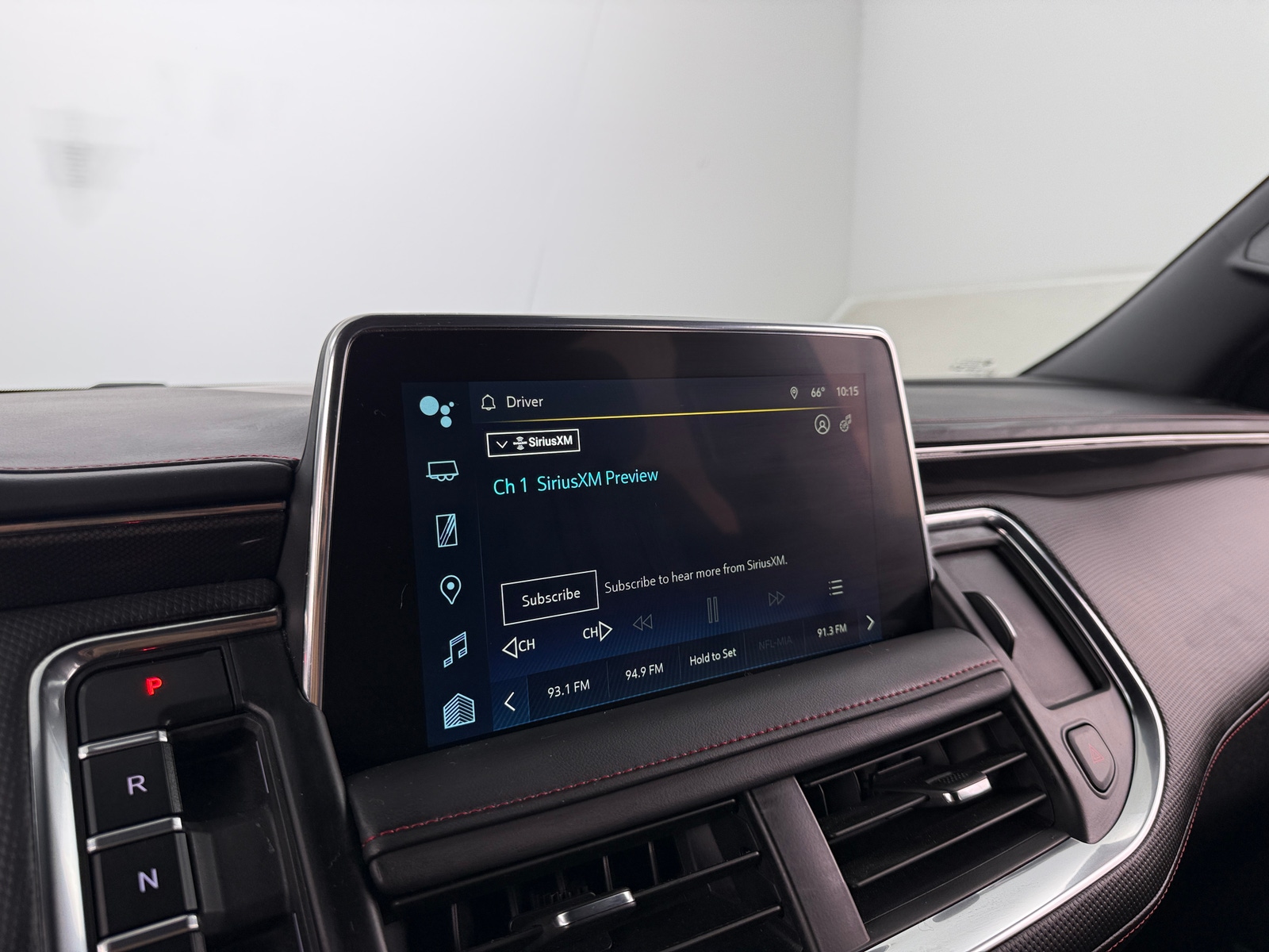 Thumbnail: 2024 Chevrolet Tahoe - 3