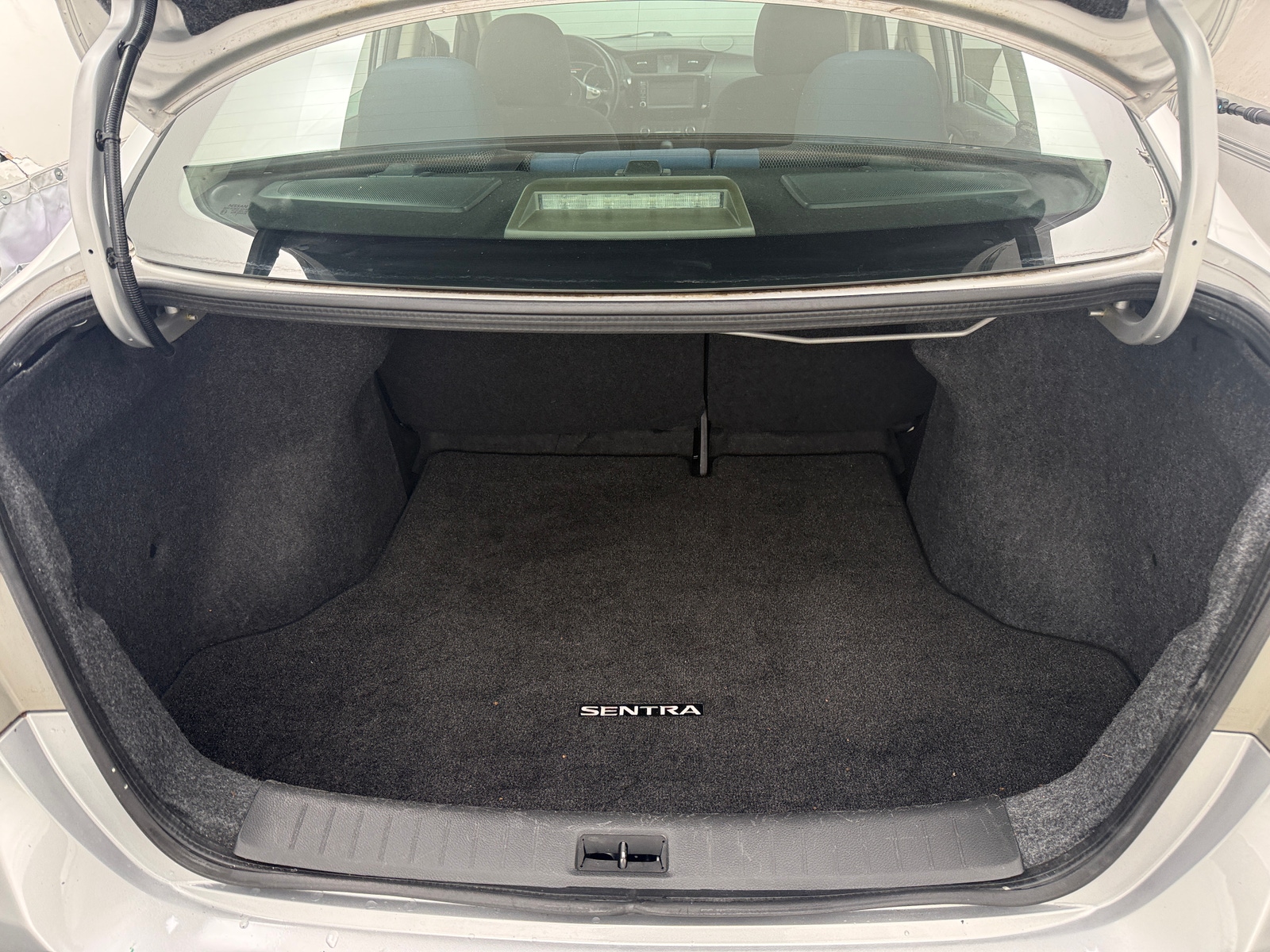 Thumbnail: 2019 Nissan Sentra - 6