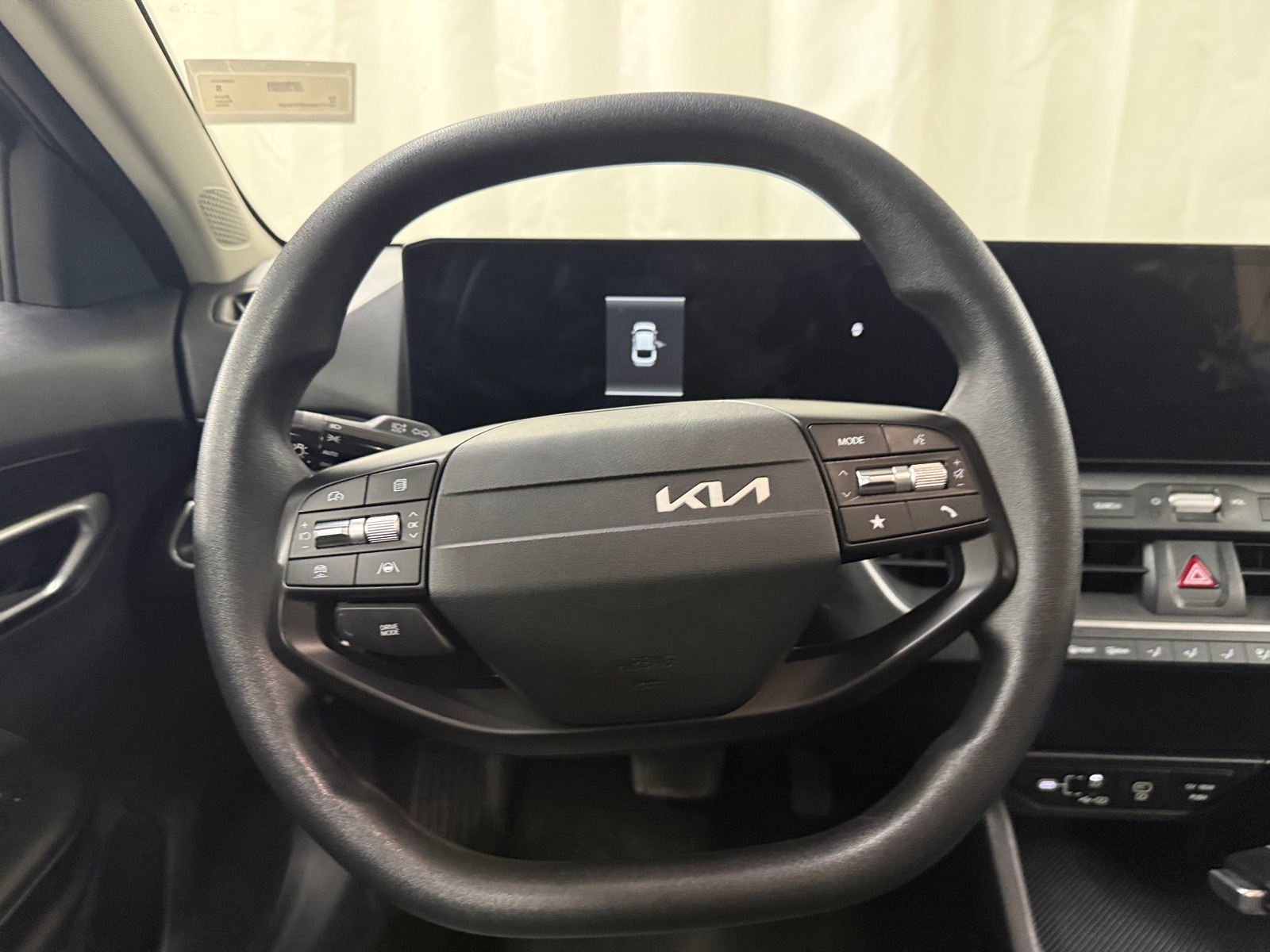 Thumbnail: 2025 Kia K4 - 5