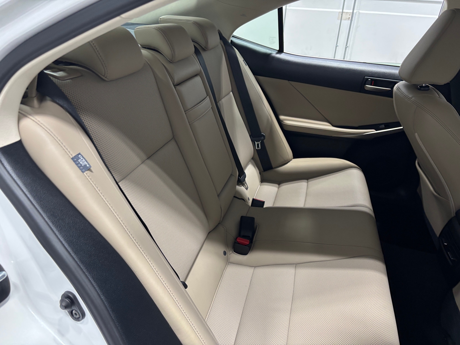 Thumbnail: 2019 Lexus IS - 5