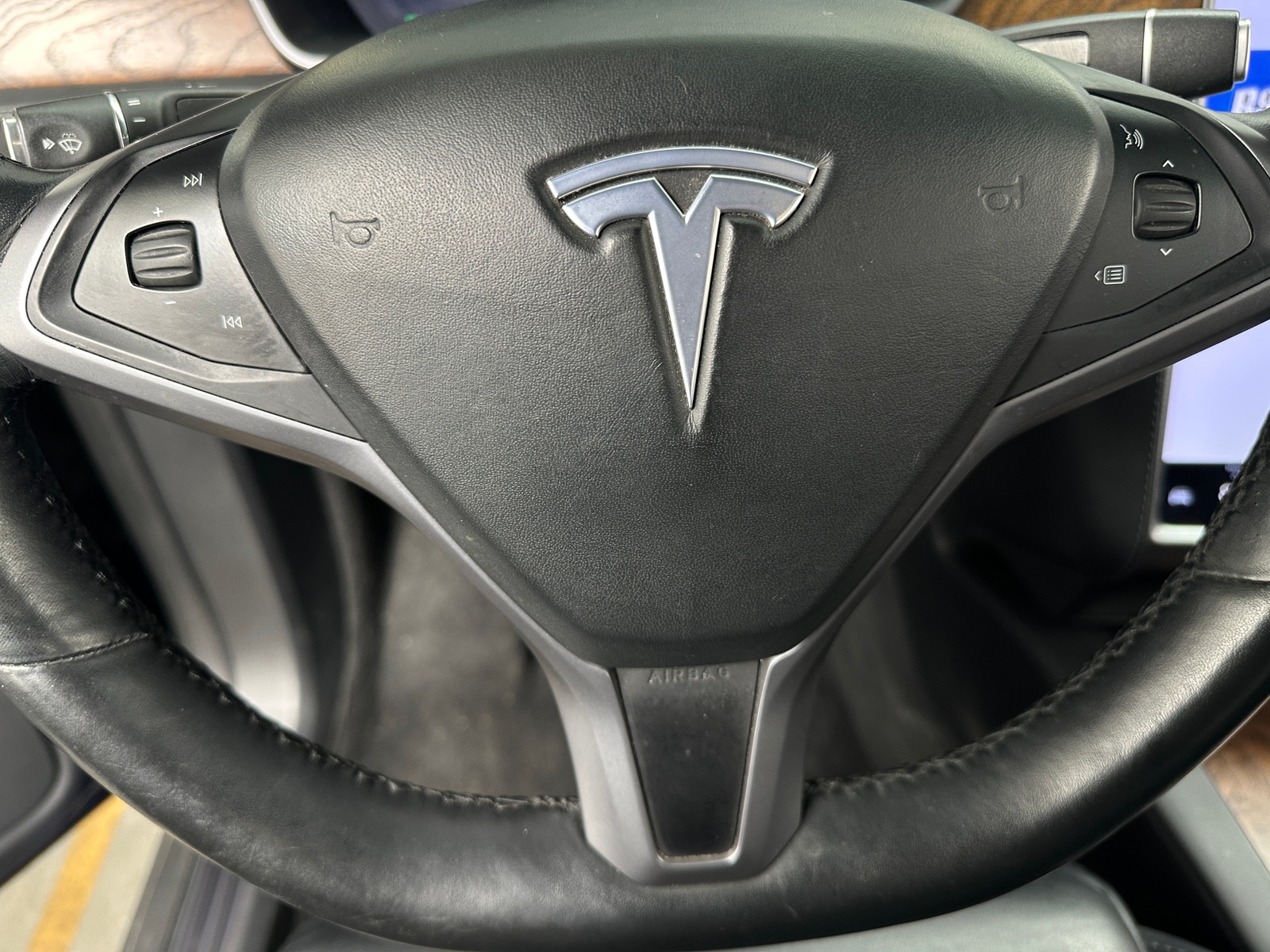 Thumbnail: 2019 Tesla Model X - 4