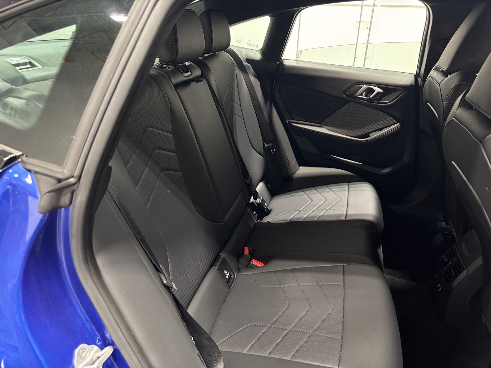 Thumbnail: 2025 BMW 2 Series - 5