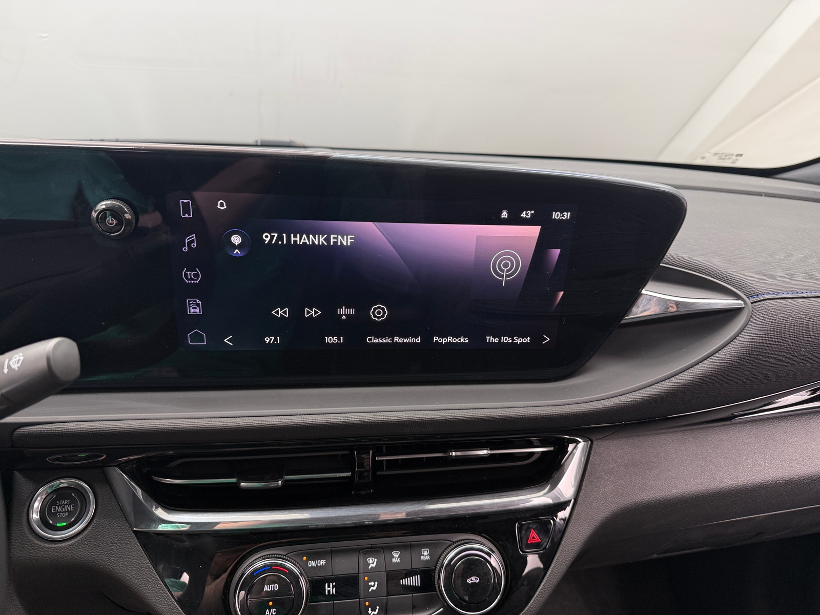 Thumbnail: 2025 Buick Envista - 4