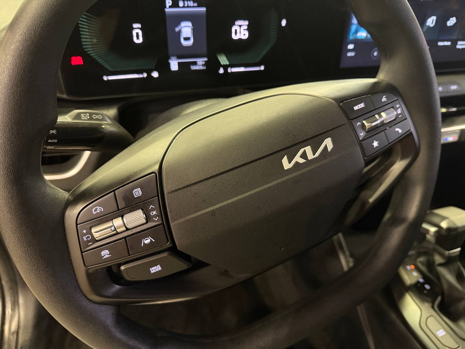 Thumbnail: 2025 Kia K4 - 5