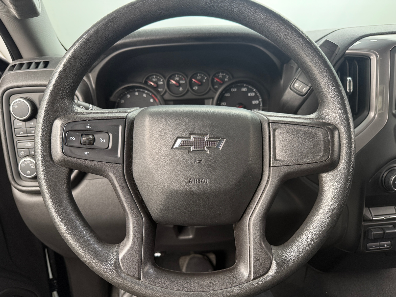 Thumbnail: 2021 Chevrolet Silverado 1500 - 5