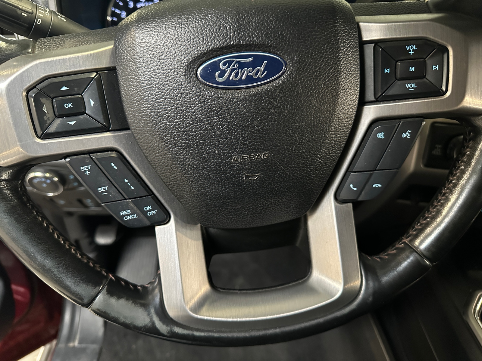 Thumbnail: 2019 Ford Econoline - 4