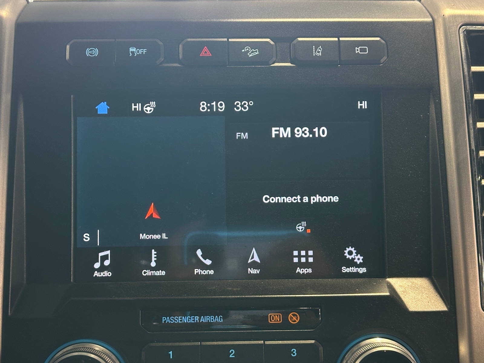 Thumbnail: 2019 Ford Econoline - 3