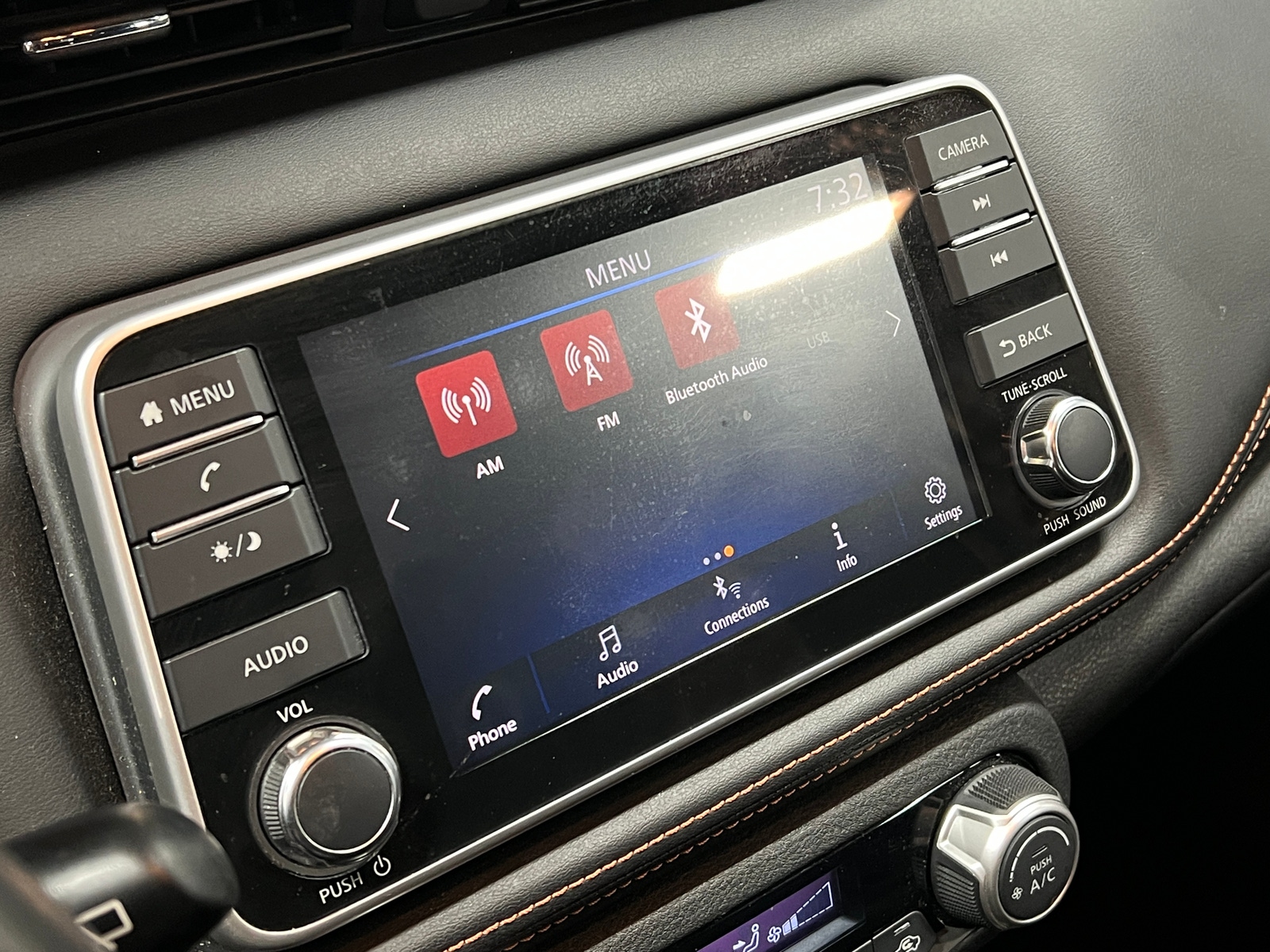 Thumbnail: 2020 Nissan Kicks - 4