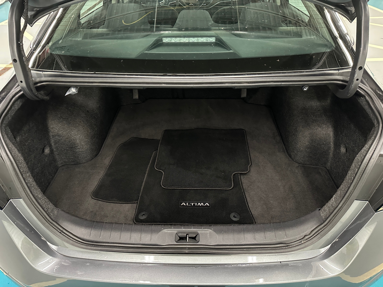 Thumbnail: 2025 Nissan Altima - 7