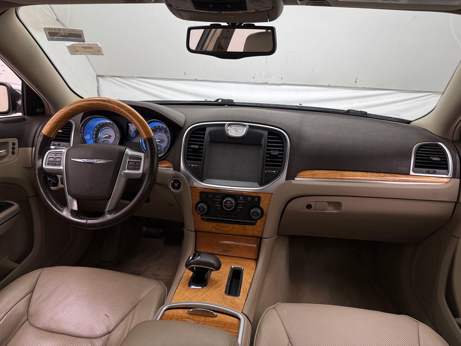 Thumbnail: 2014 Chrysler 300 - 2