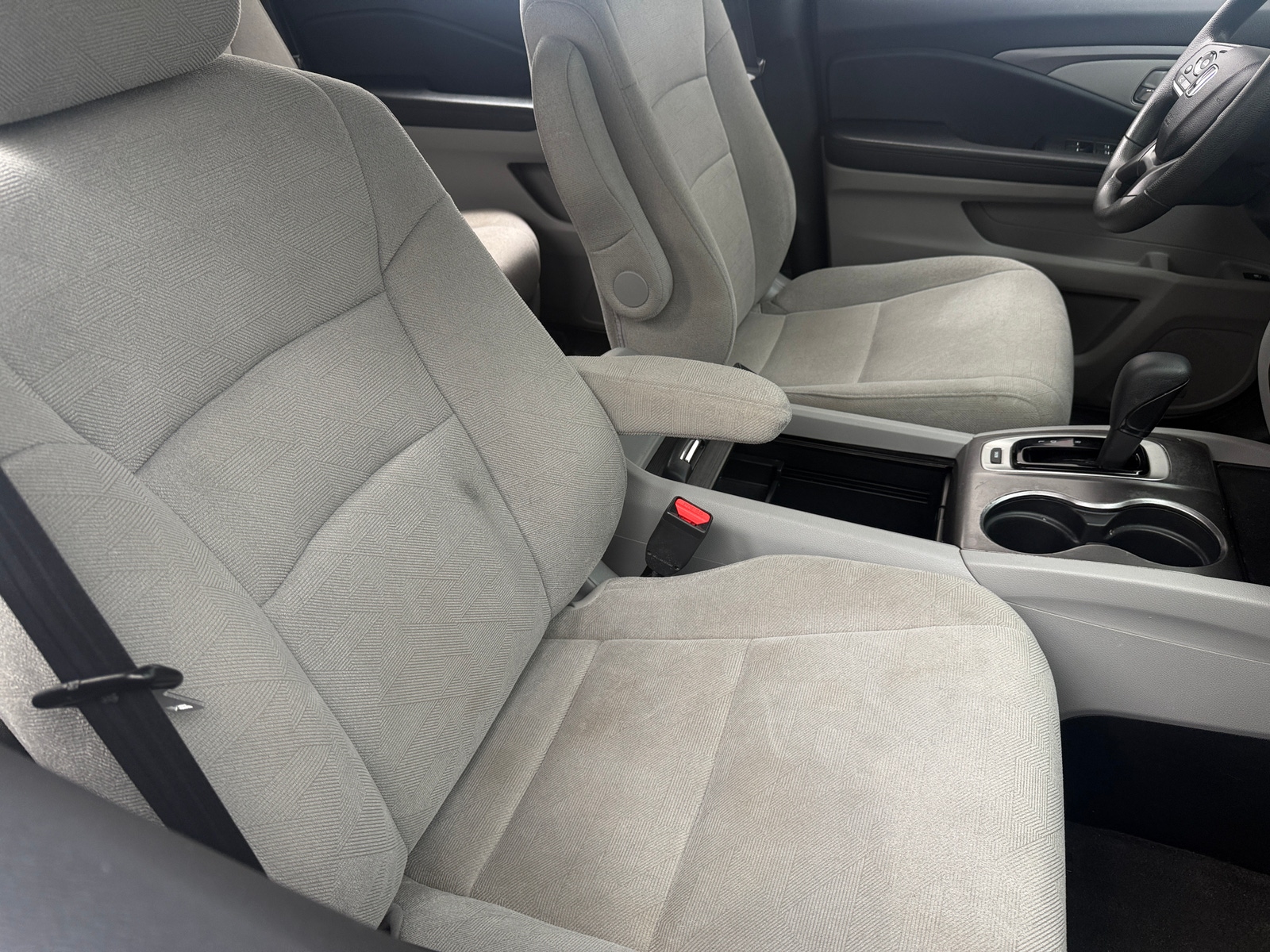 Thumbnail: 2020 Honda Pilot - 2