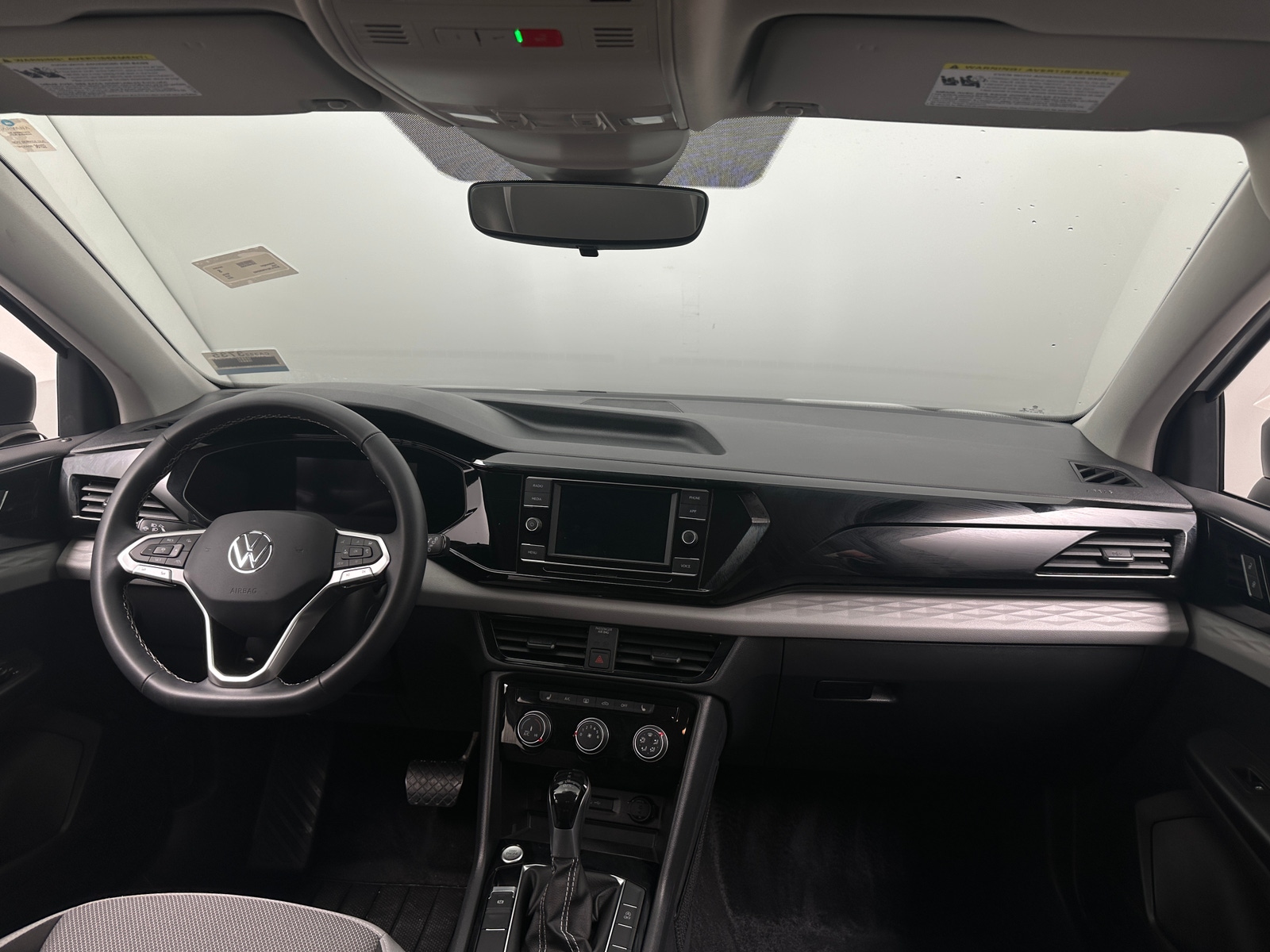 Thumbnail: 2023 Volkswagen Taos - 3