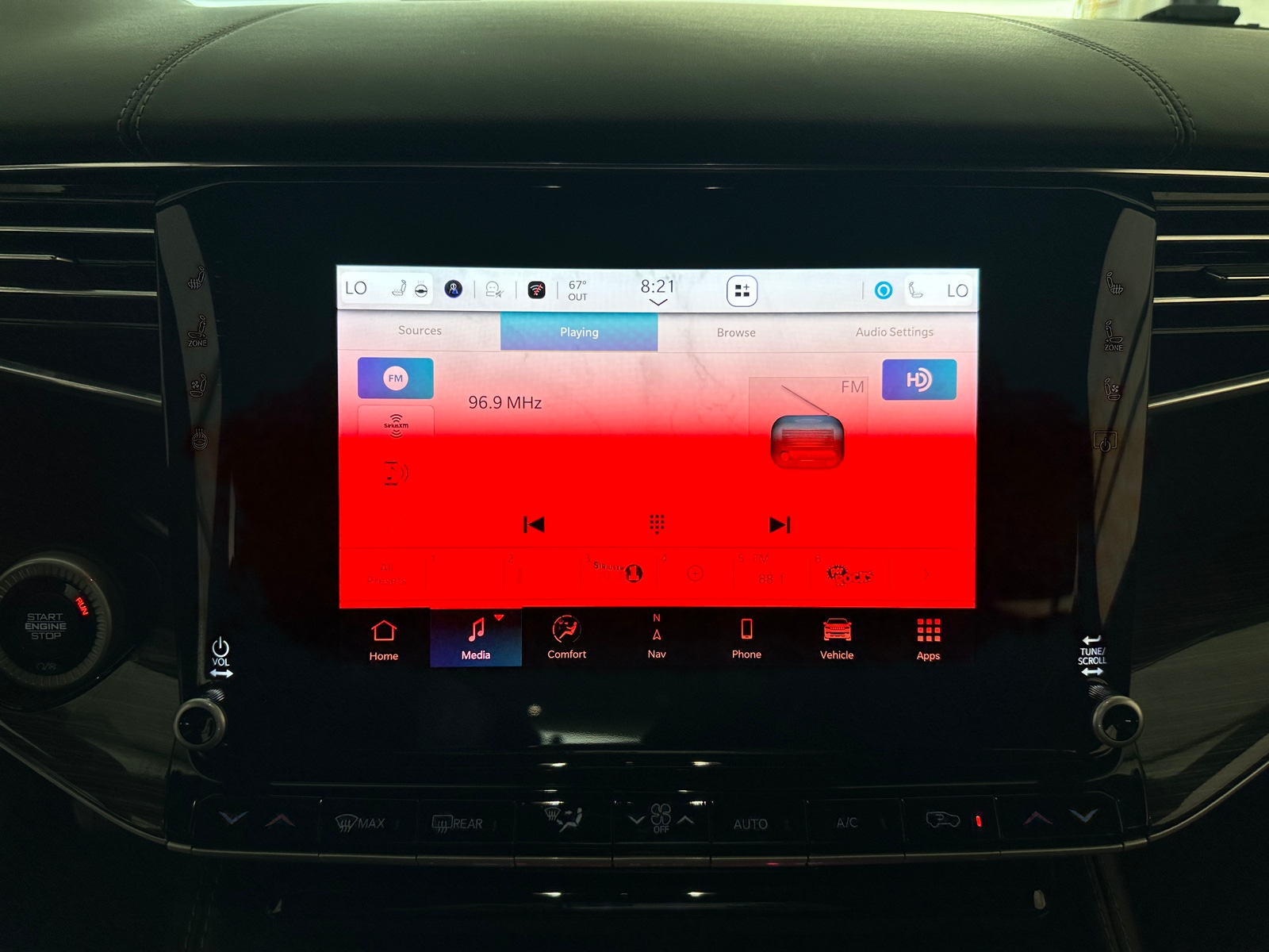 Thumbnail: 2022 Jeep Wagoneer - 3