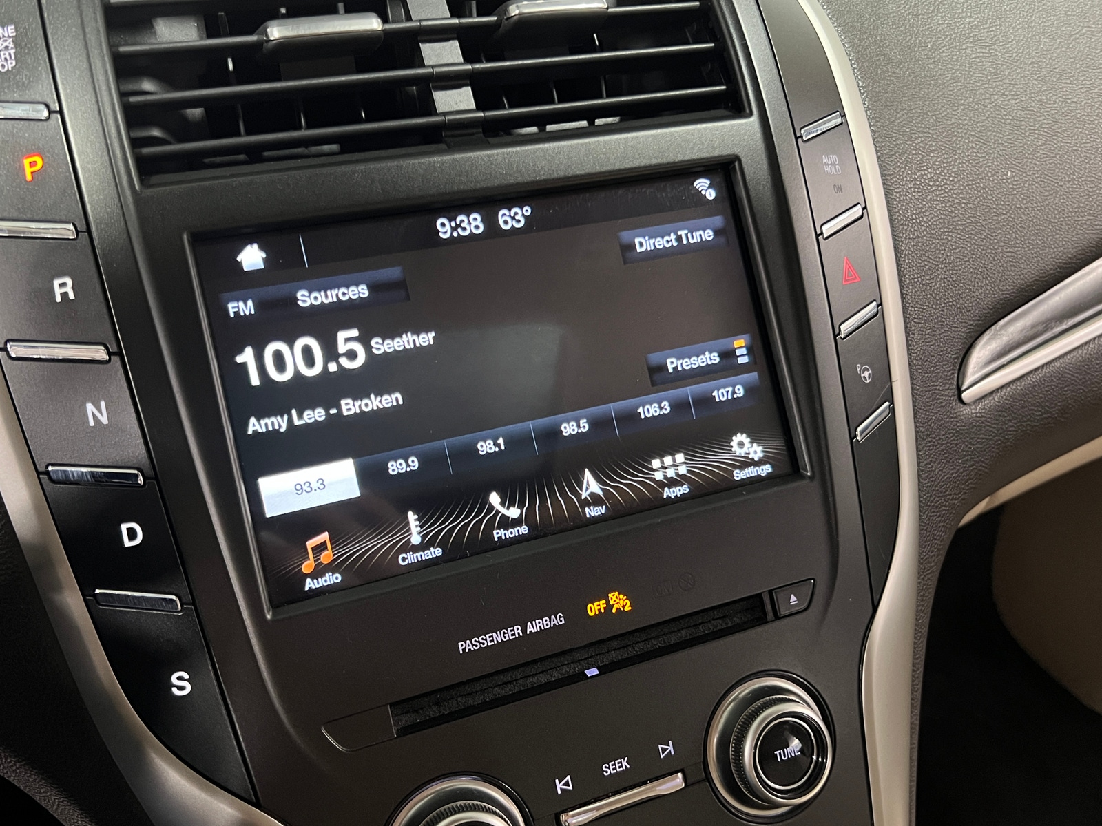 Thumbnail: 2018 Lincoln MKC - 3