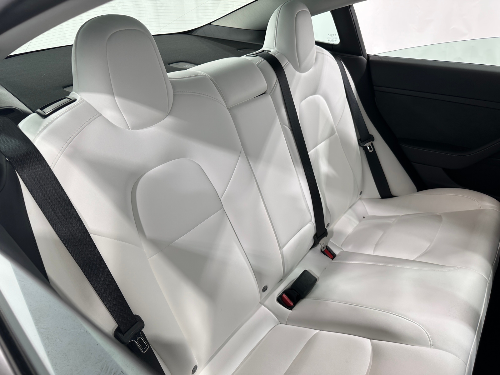 Thumbnail: 2023 Tesla Model 3 - 5