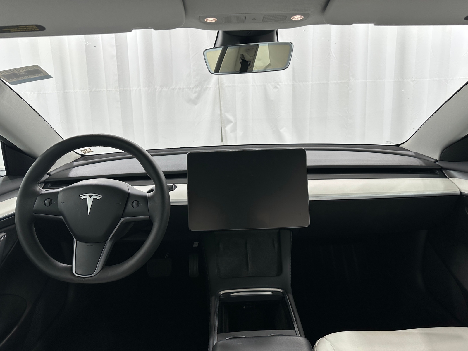 Thumbnail: 2023 Tesla Model 3 - 2