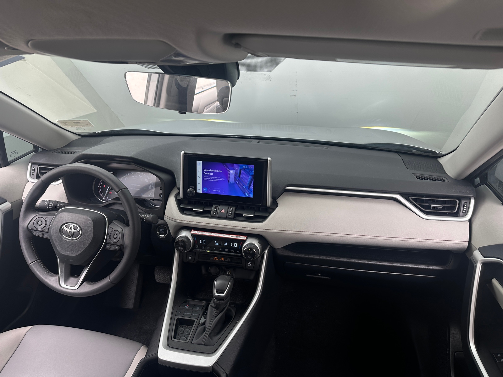 Thumbnail: 2025 Toyota RAV4 - 2