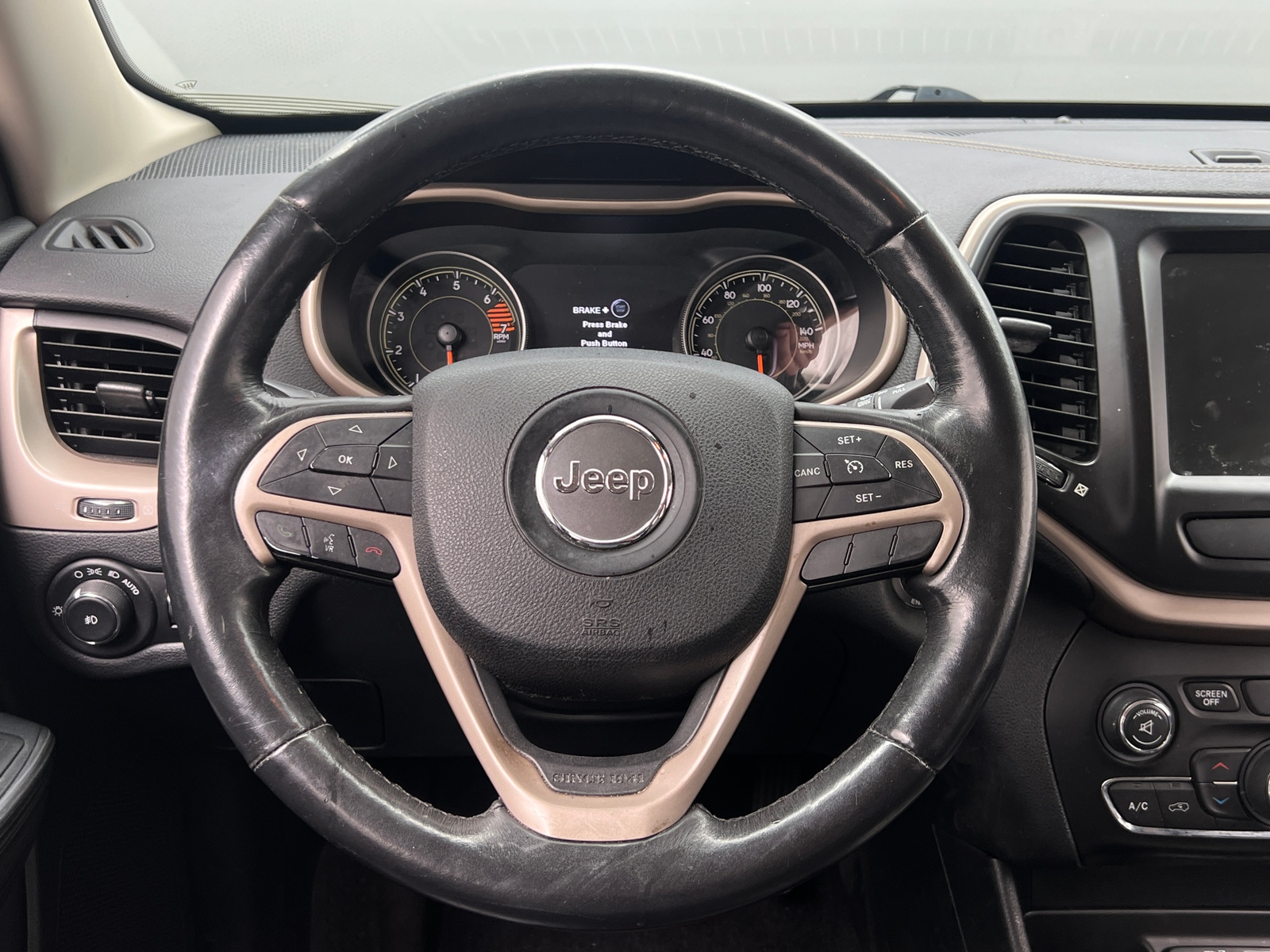 Thumbnail: 2016 Jeep Cherokee - 4