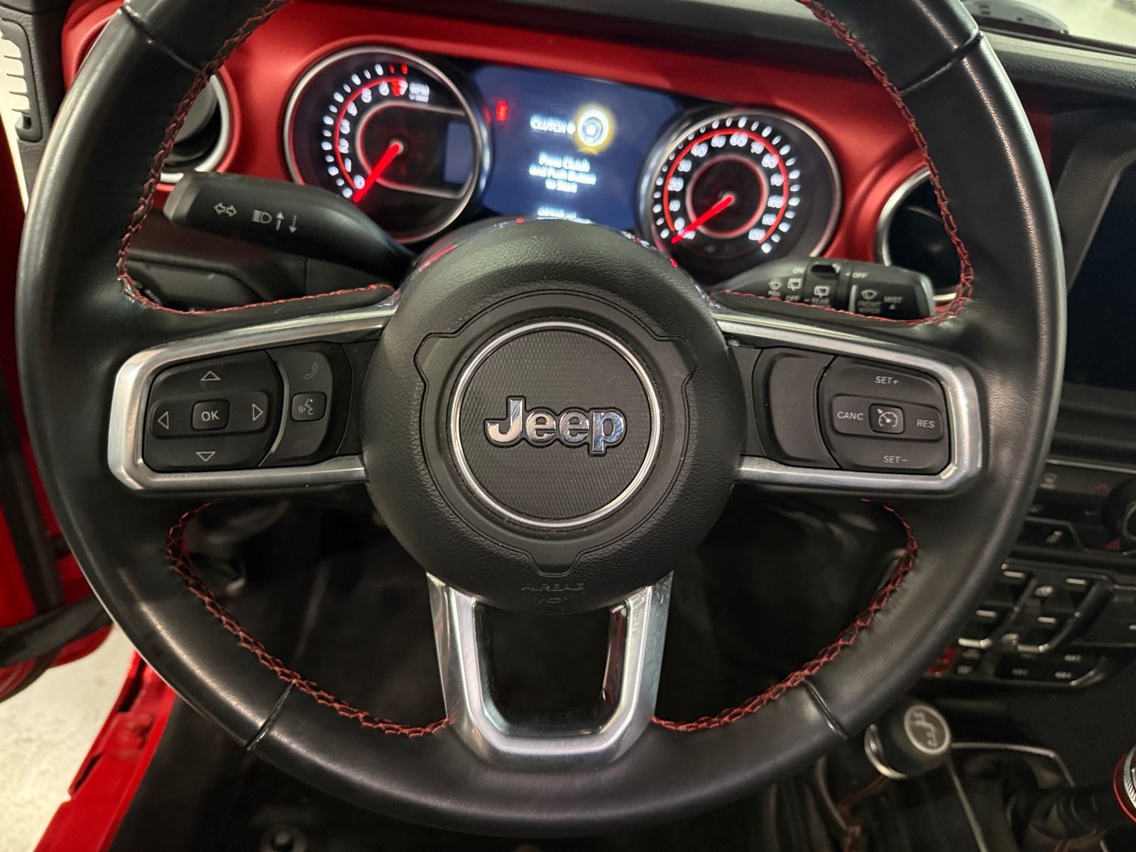 Thumbnail: 2022 Jeep Wrangler - 5