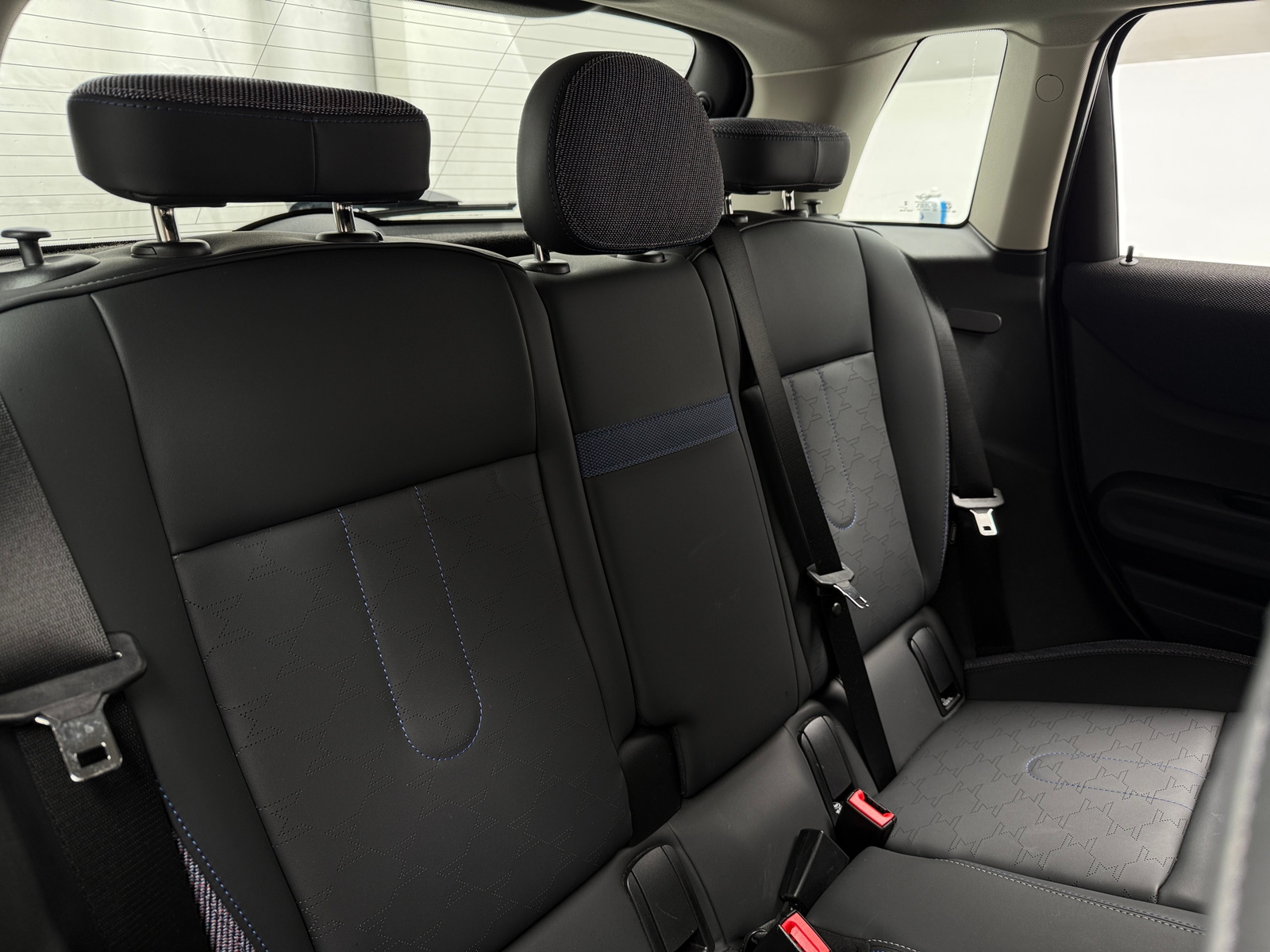 Thumbnail: 2025 MINI Cooper Hardtop - 6