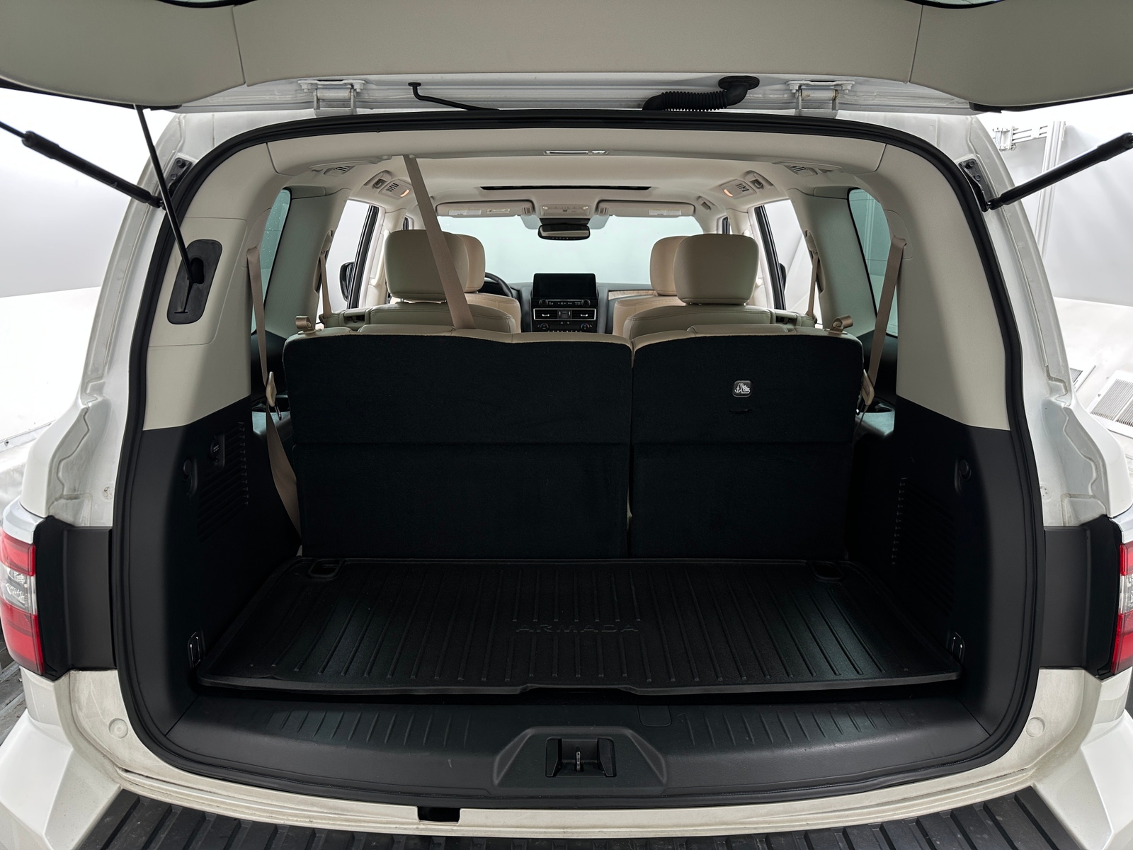 Thumbnail: 2023 Nissan Armada - 6