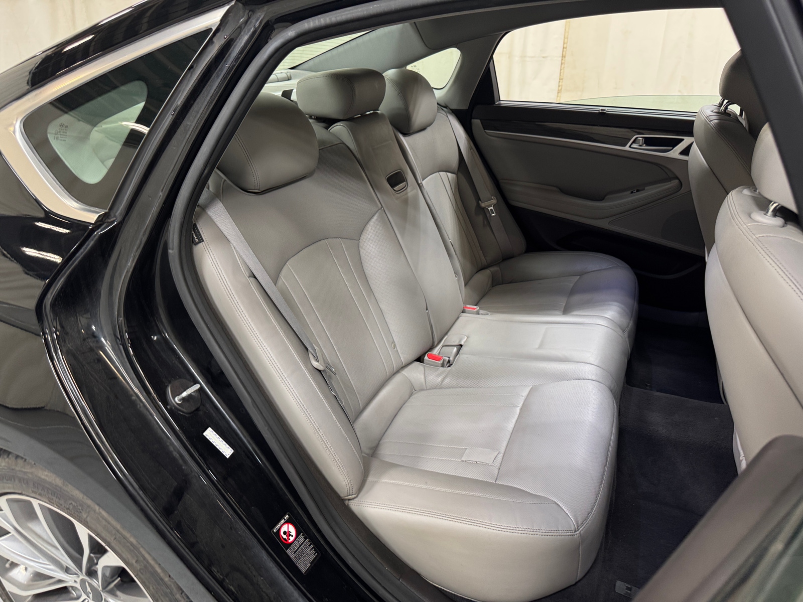 Thumbnail: 2016 Hyundai Genesis - 5