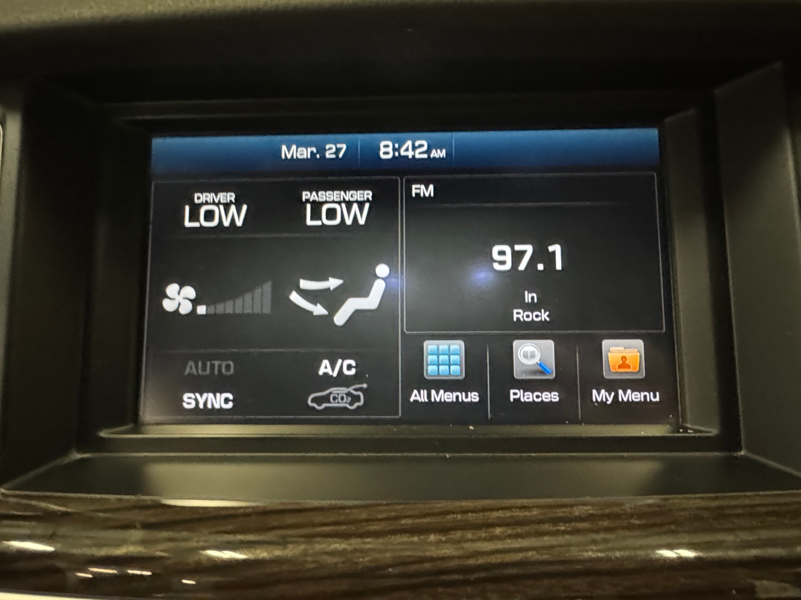 Thumbnail: 2016 Hyundai Genesis - 3