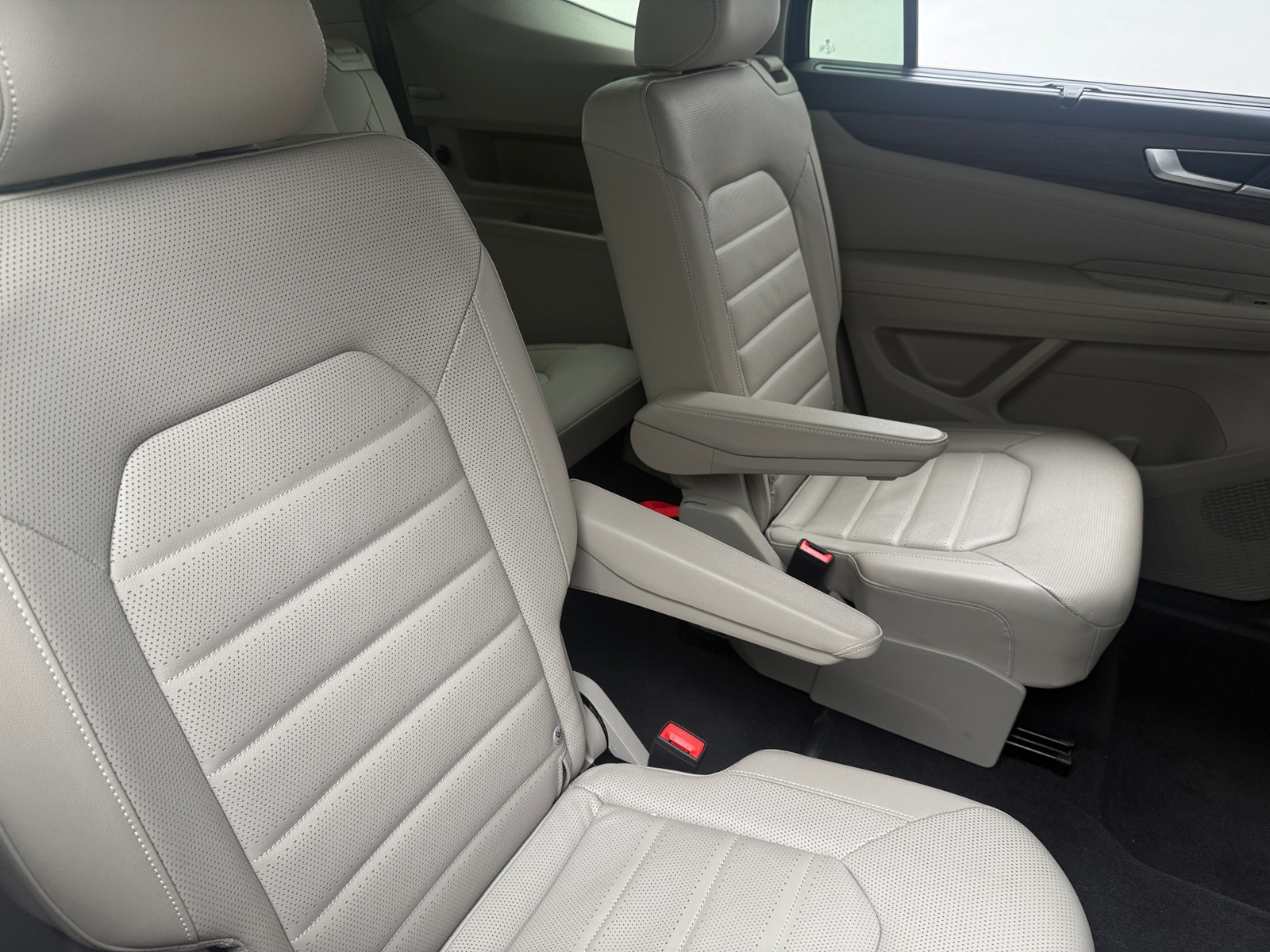 Thumbnail: 2025 Volkswagen Atlas - 5