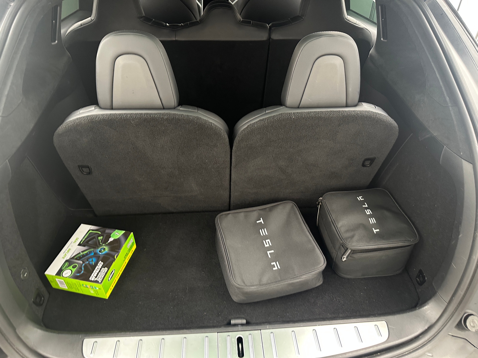 Thumbnail: 2021 Tesla Model X - 6