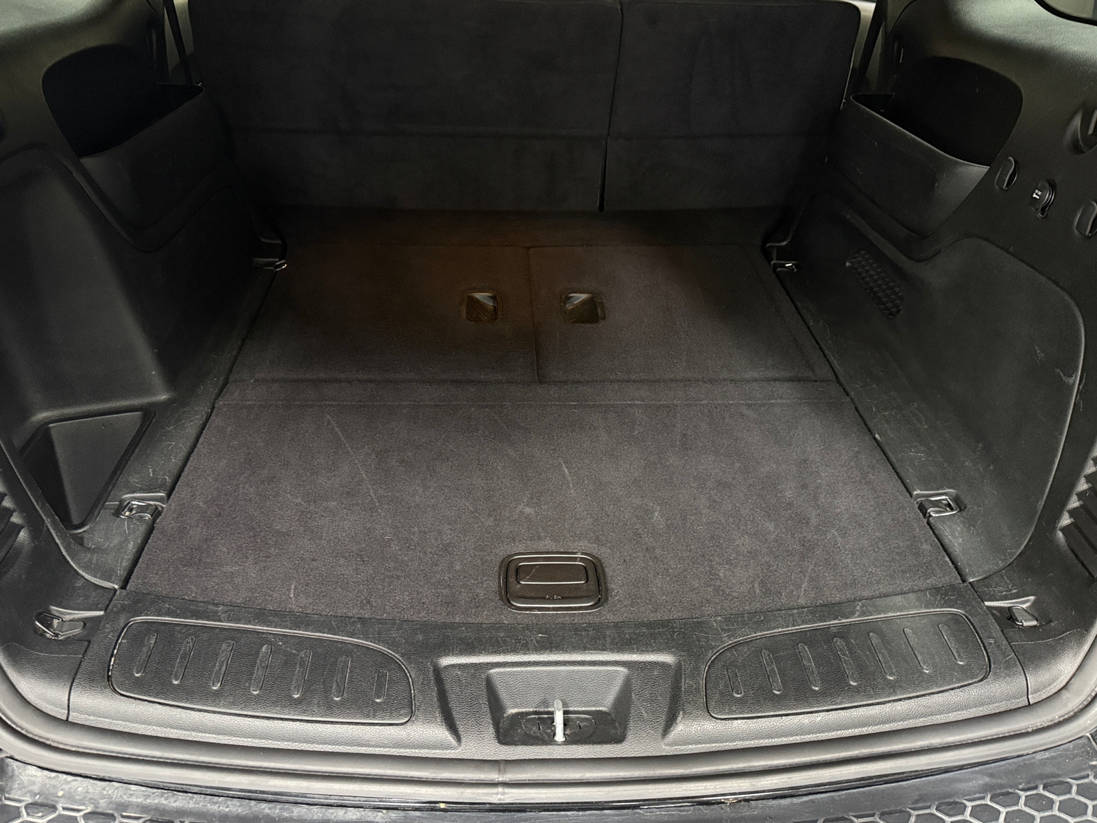 Thumbnail: 2023 Dodge Durango - 7